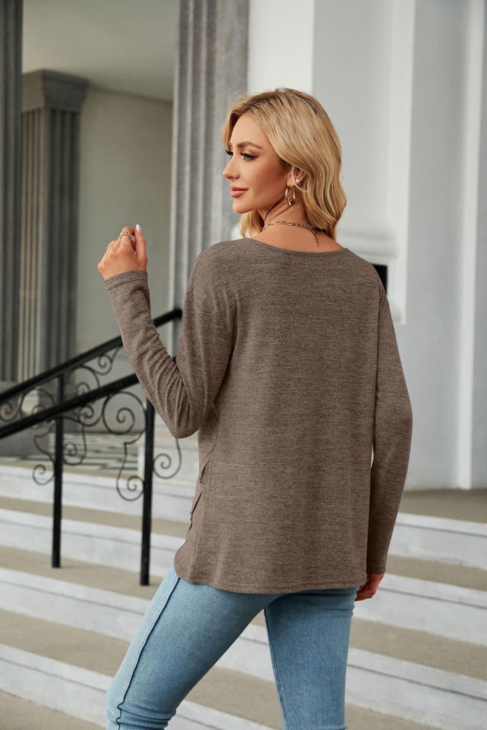 Solid Pattern Round Neck Long Sleeve Stretch Tee - Southern Shores Clothing