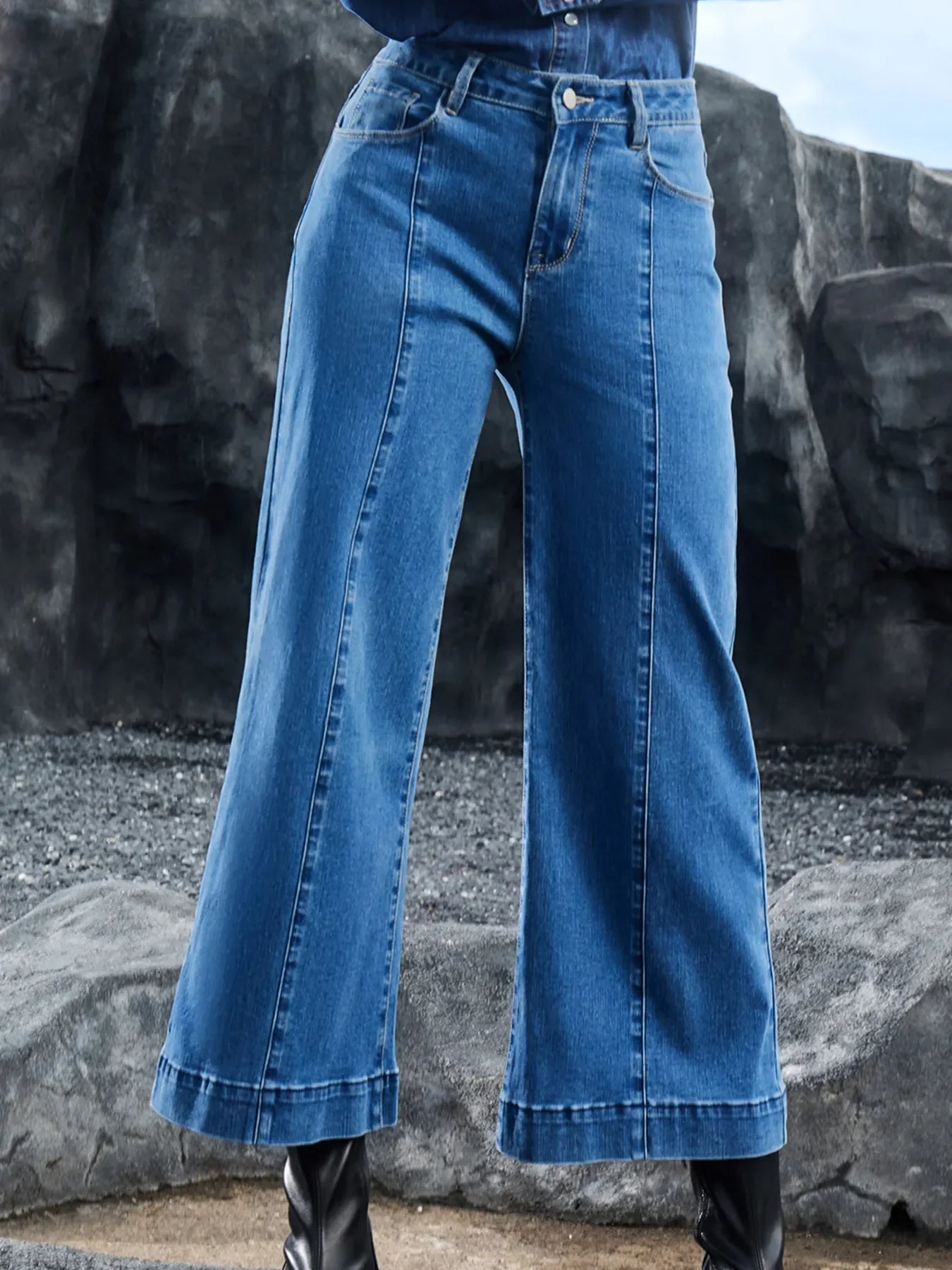 Coastal Seam Detail Flared Bottom Ankle Length Denim Jeans - Southern Shores Clothing