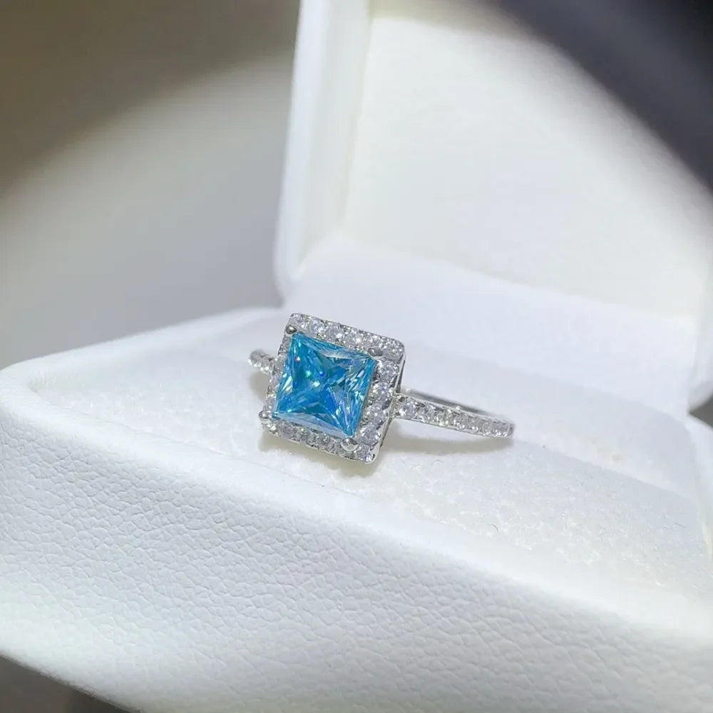 2 Carat Moissanite Square Ring In 925 Sterling Silver - Southern Shores Clothing