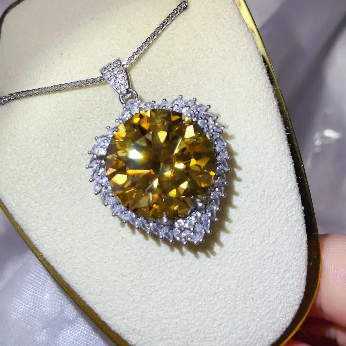 Moissanite Pendant Necklace With Halo Chain Included Gift Box - Southern Shores Clothing