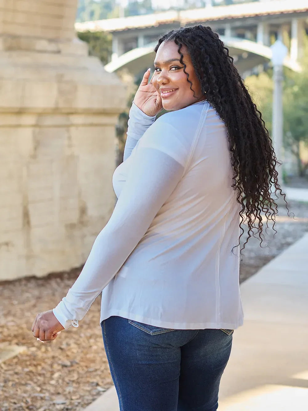 Classic Round Neck Long Sleeve T Shirt Basic - Southern Shores Clothing