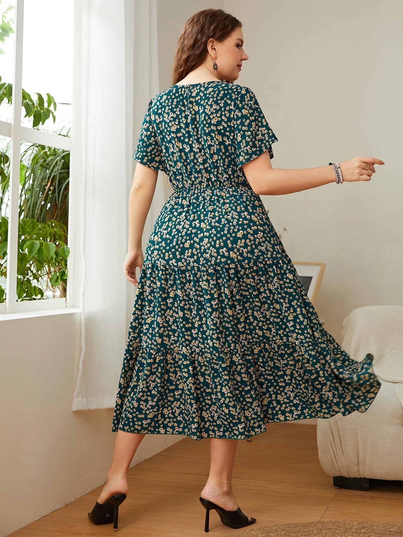 Honey Plus Size Floral Round Neck Short Sleeve Midi Dress - Southern Shores Clothing