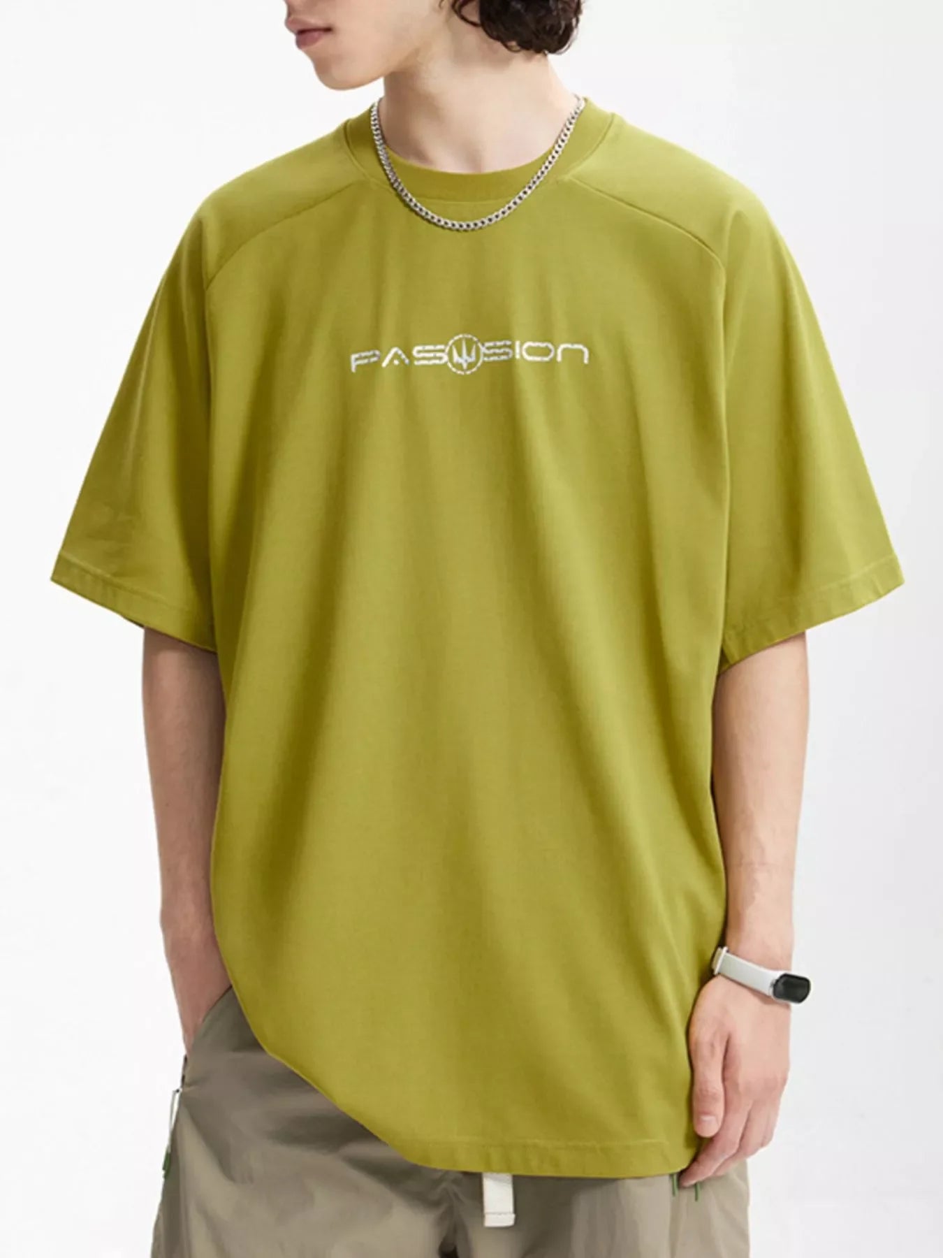 Slim Fit Round Neck T Shirt With Stretchy Fabric - Southern Shores Clothing