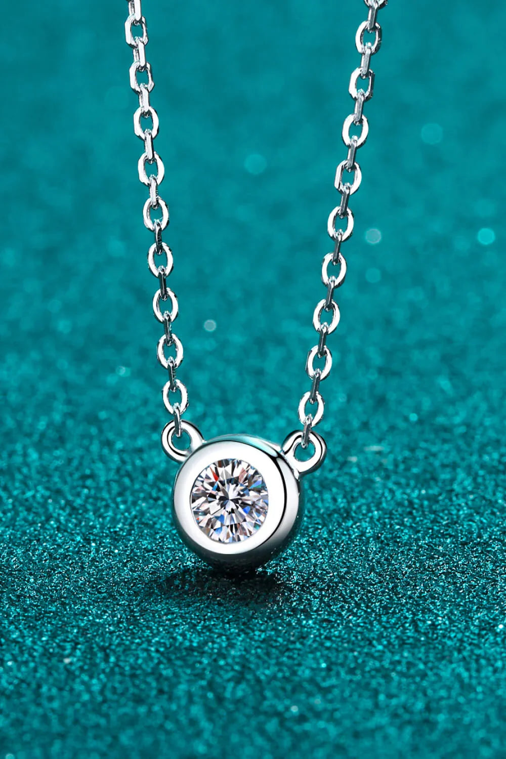 Sterling Silver Moissanite Round Pendant Necklace - Southern Shores Clothing