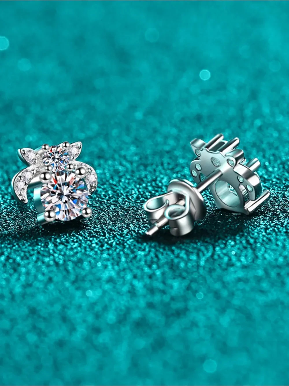 1 Carat Moissanite Sterling Silver Stud Earrings - Southern Shores Clothing