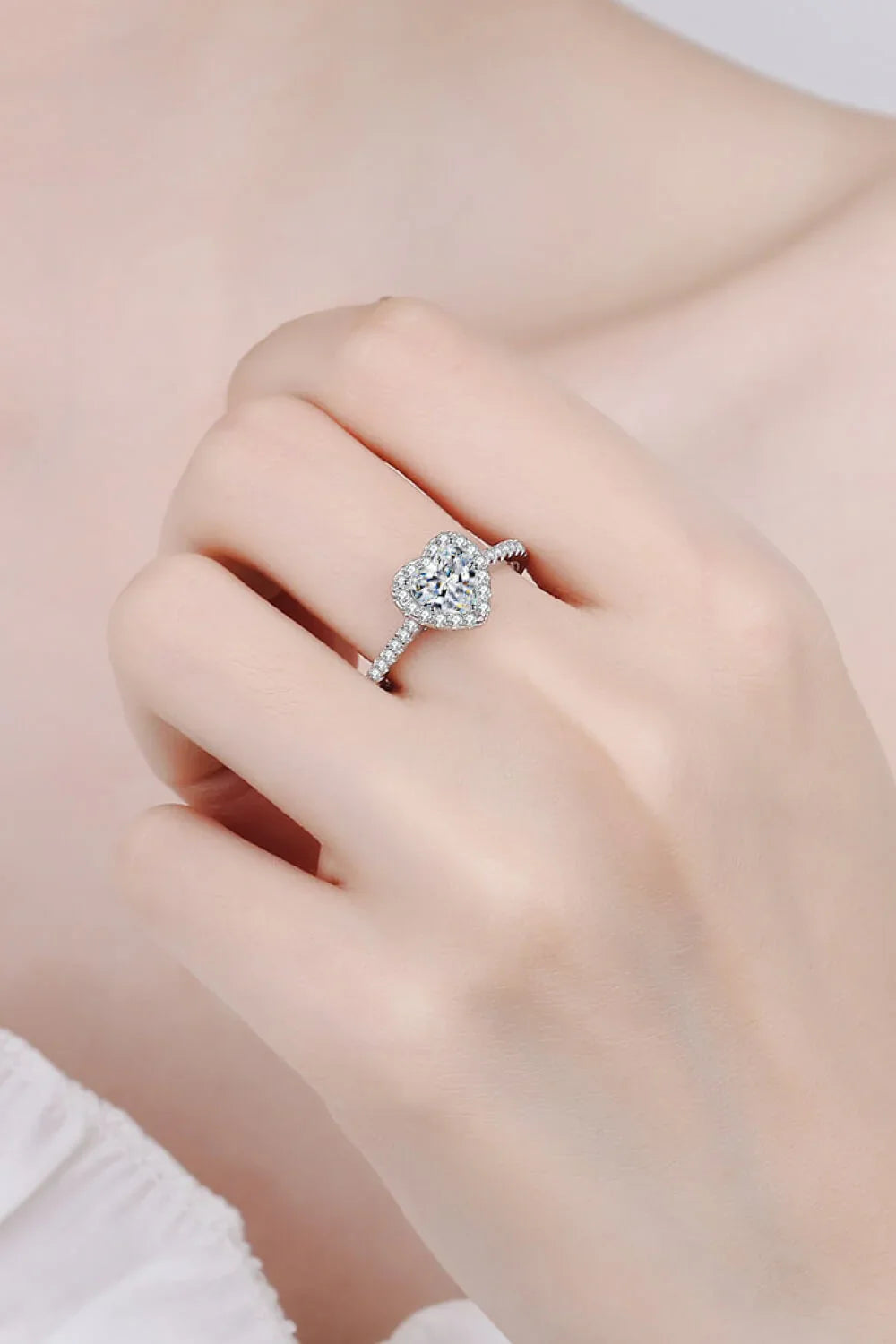 1 Carat Heart Shaped Moissanite Ring In Sterling Silver - Southern Shores Clothing