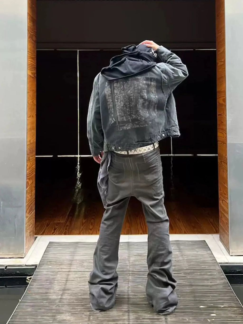 bf332fcf61e0464bb2b427eebb0a0094-Max-Origin