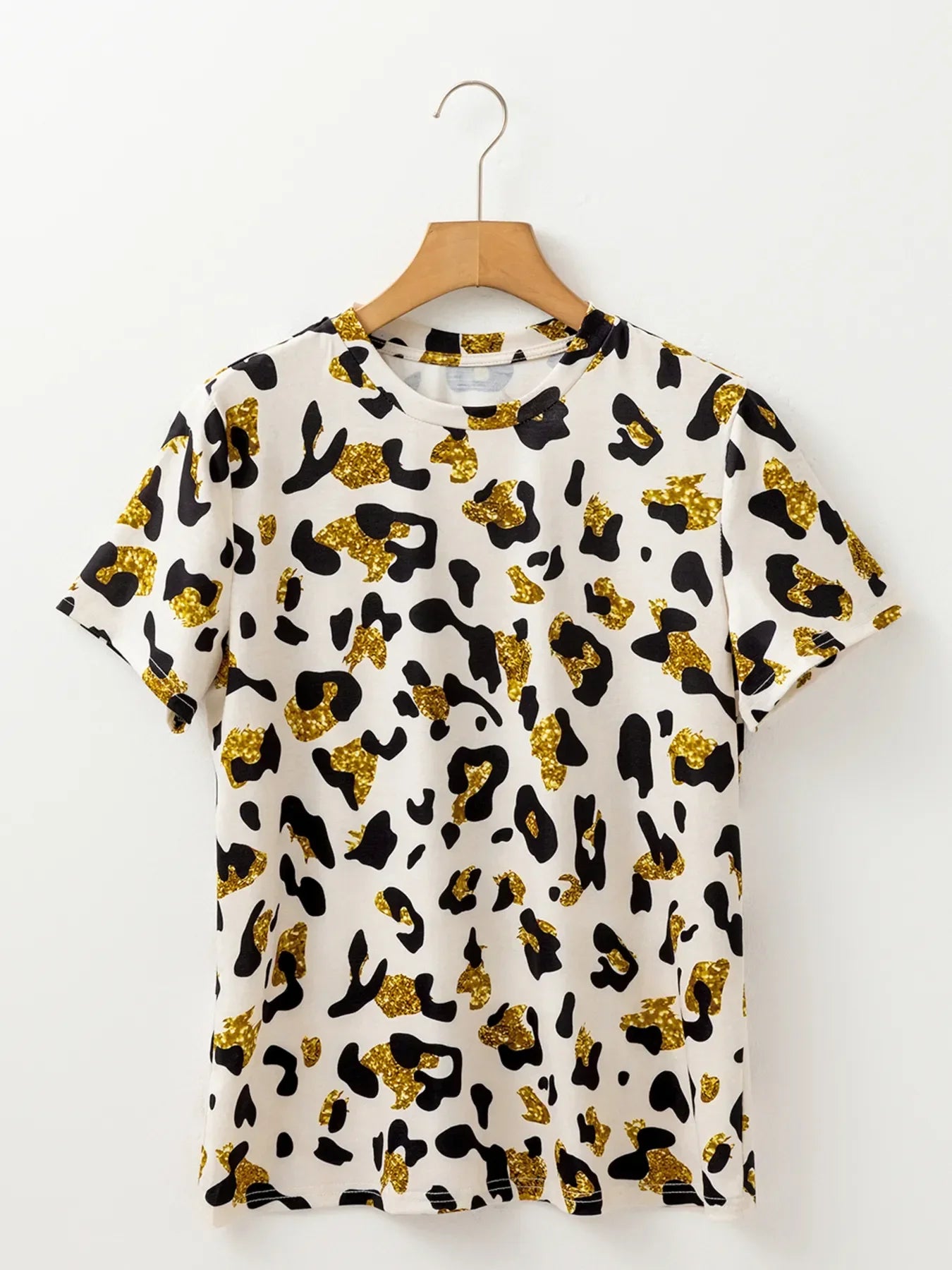 Leopard Print Slightly Stretchy Short Sleeve T Shirt - Southern Shores Clothing