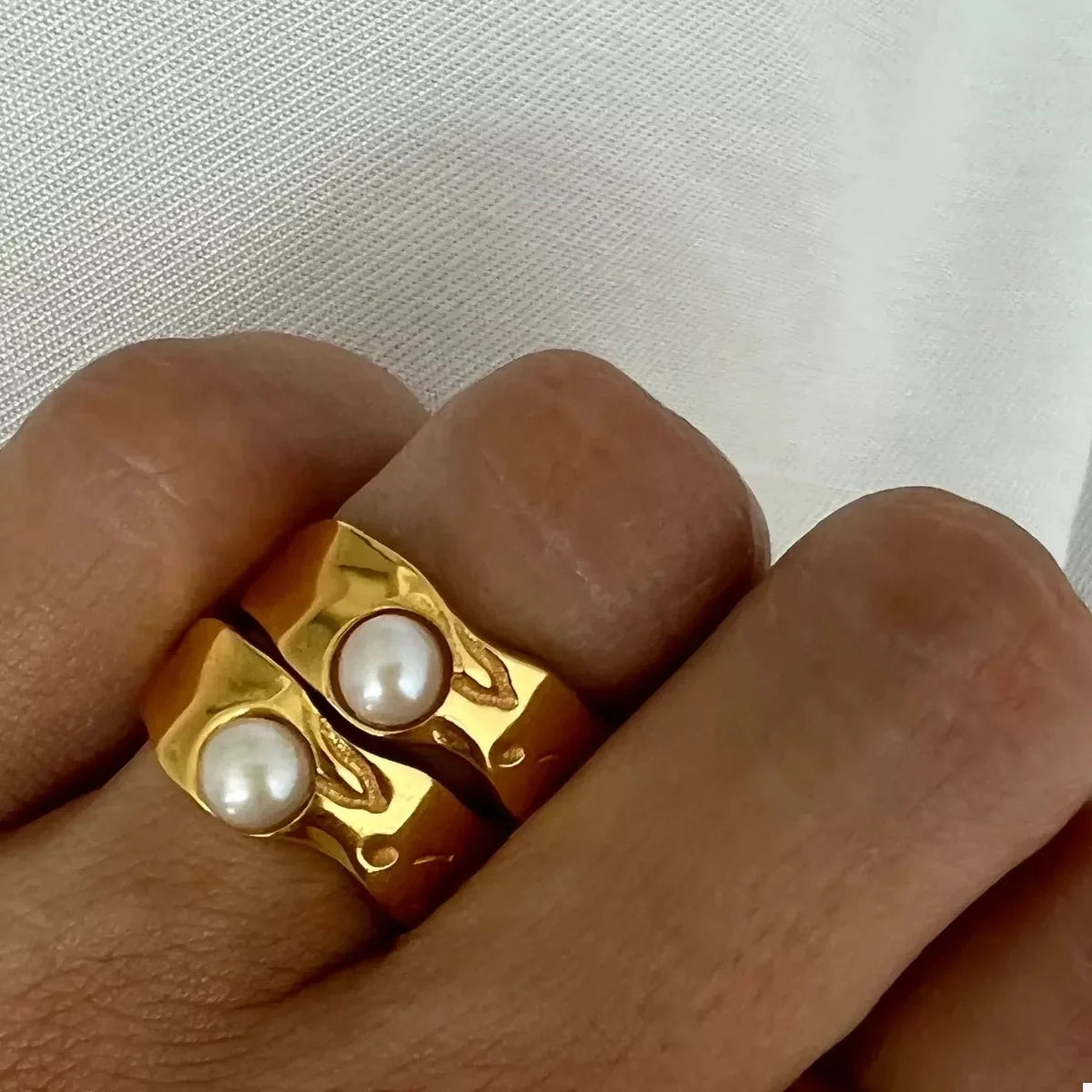 18K-Plated Pearl Ring With Synthetic Pearl And Stainless Steel - Southern Shores Clothing