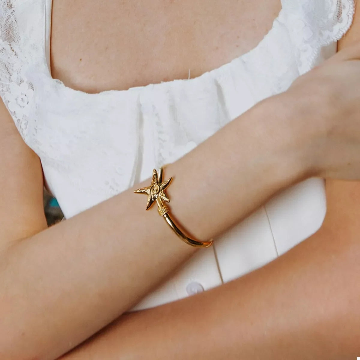 18K Gold-Plated Starfish Open Bracelet Stainless Steel - Southern Shores Clothing