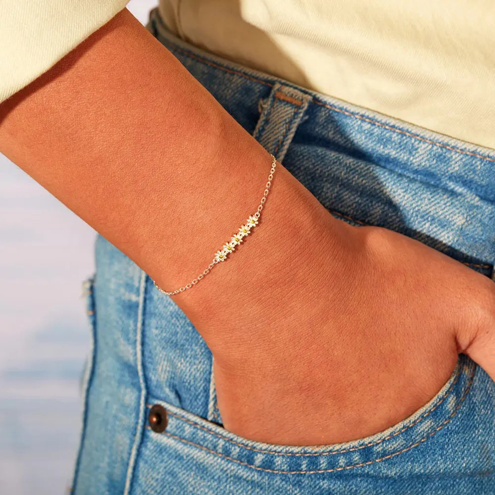 Southern Shores Daisy Shape Sterling Silver Bracelet