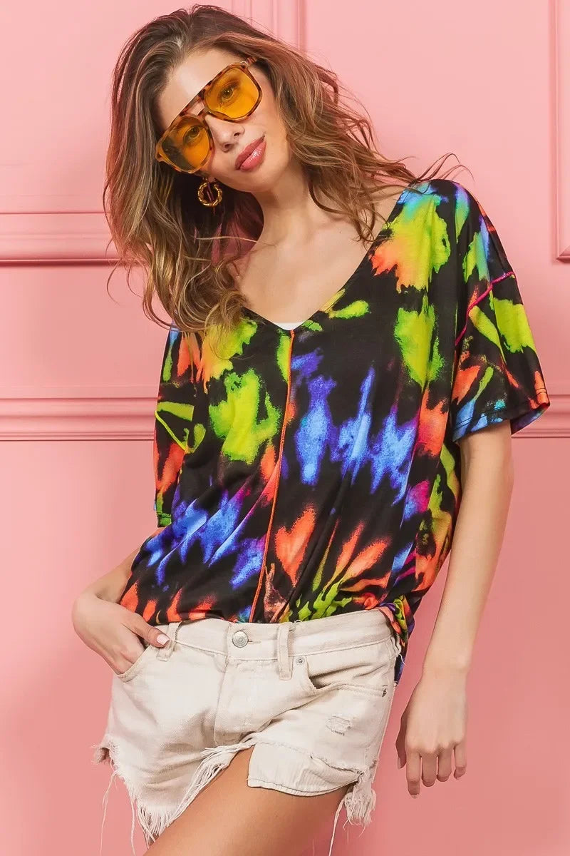 Tie Dye Print Jersey V Neck Top With Relaxed Fit - Southern Shores Clothing