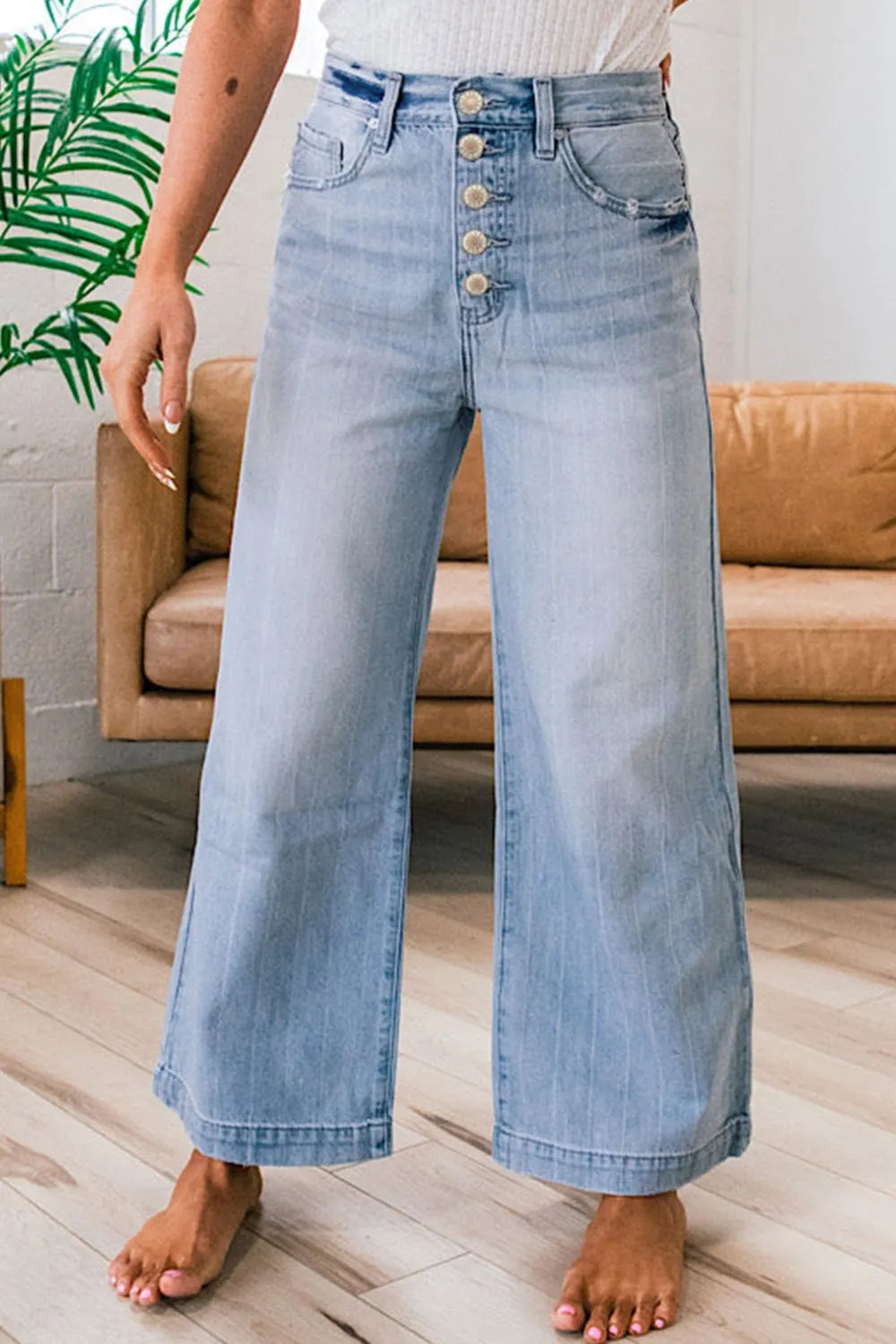 Stylish Coastal Wide Leg Button Fly Jeans for Women