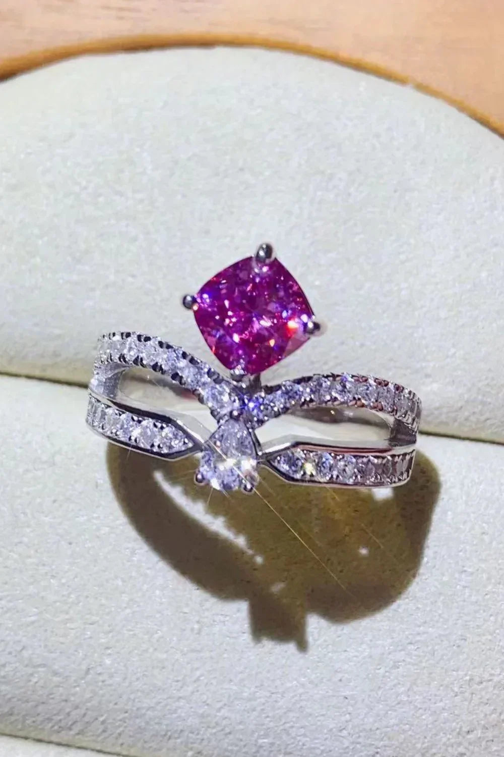 1 Carat Moissanite Ring In Sterling Silver - Southern Shores Clothing