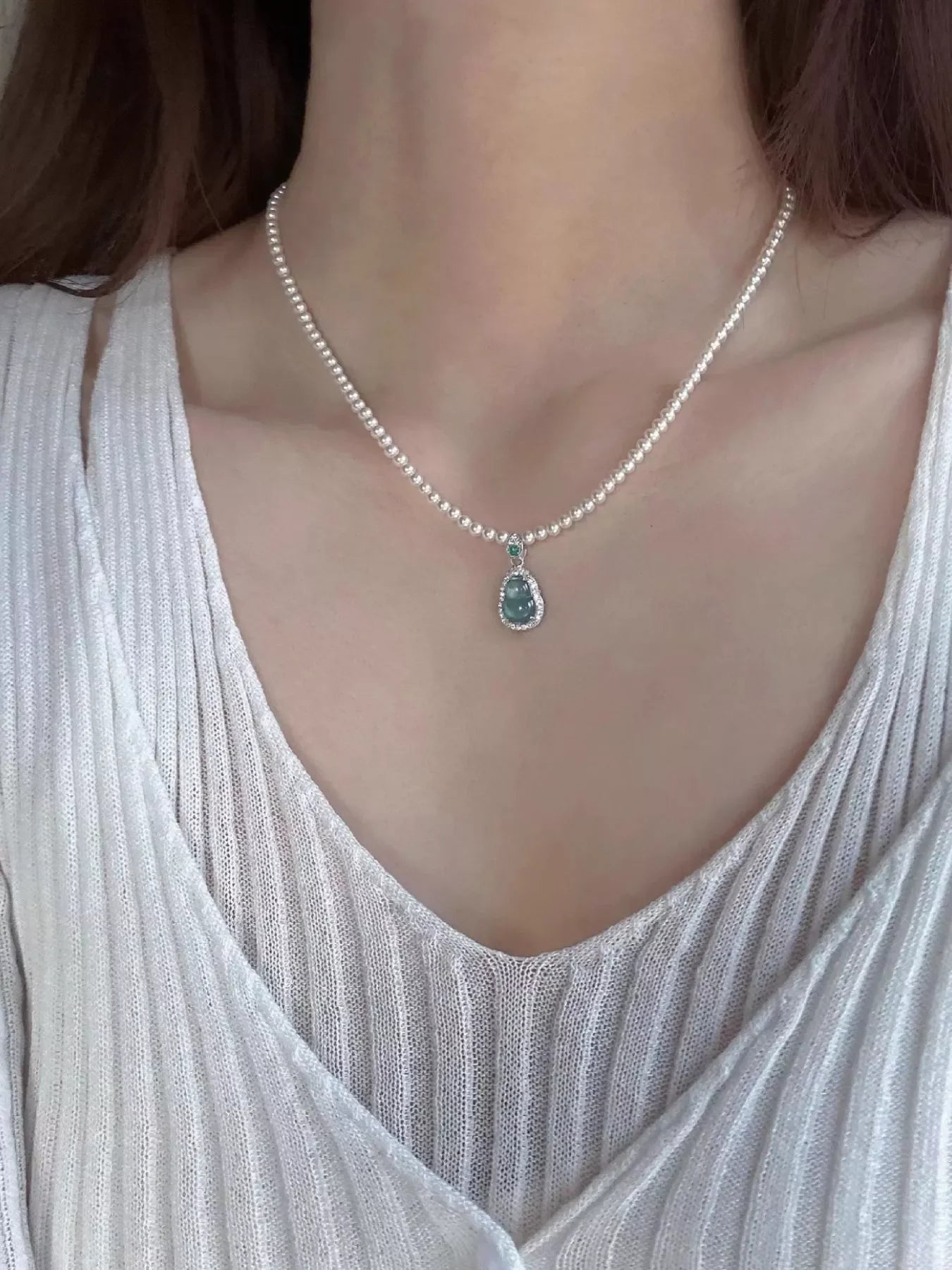 Gourd Pendant Pearl Necklace With Dainty Pearl Beads Gift Box - Southern Shores Clothing