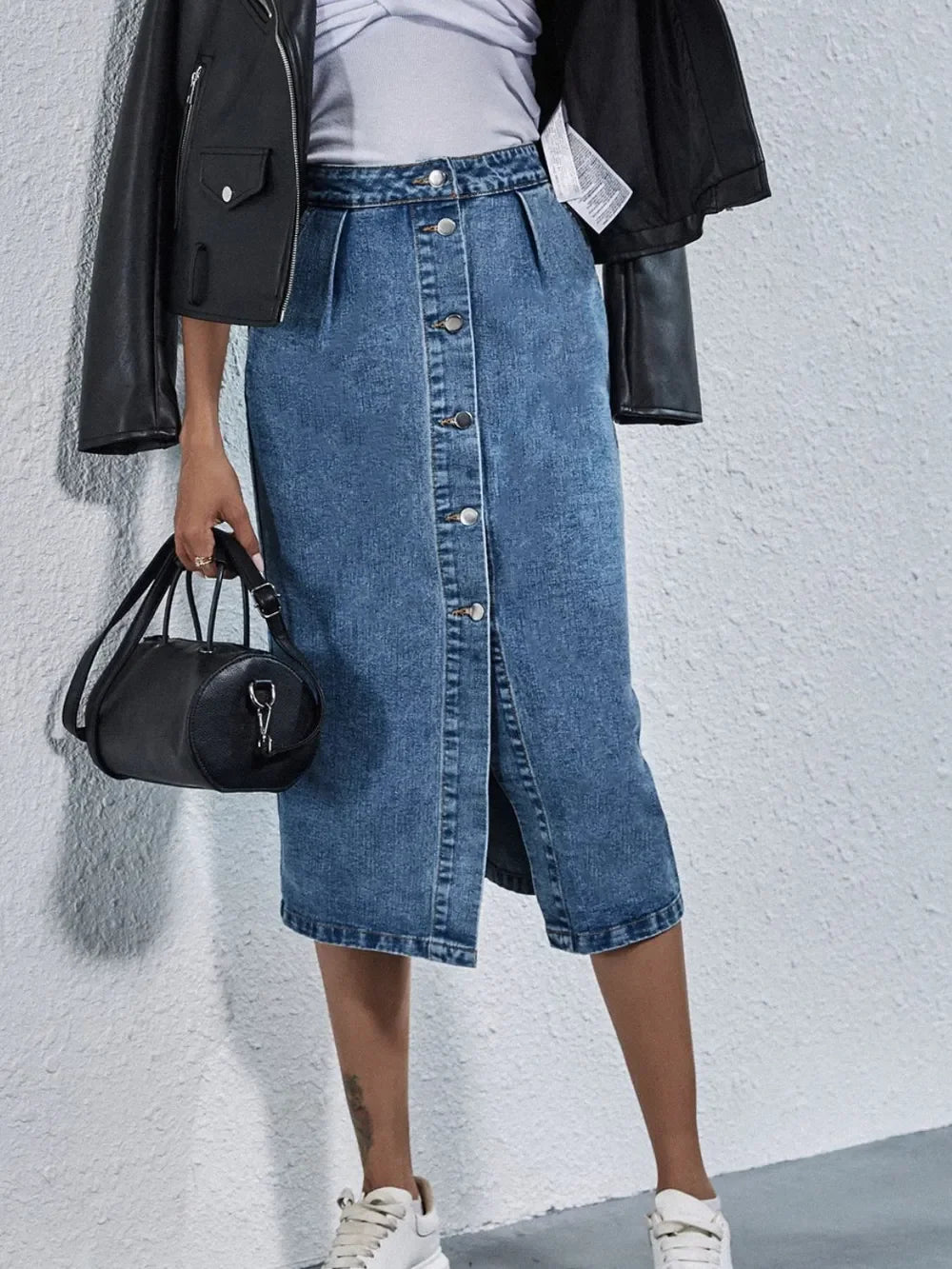 Casual Buttoned Denim Skirt With Pockets - Southern Shores Clothing