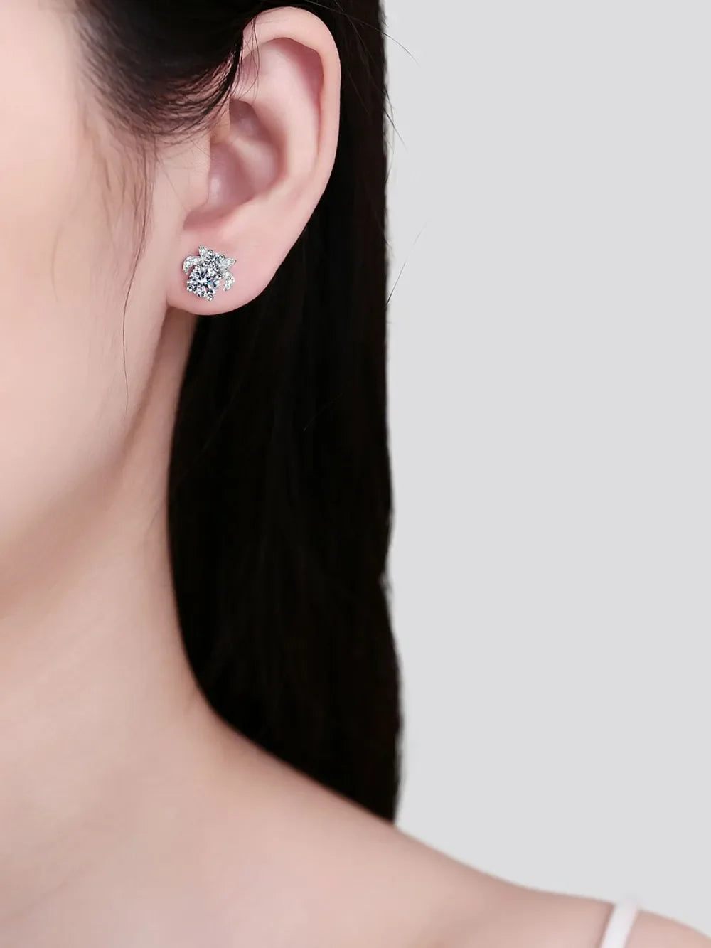 1 Carat Moissanite Sterling Silver Stud Earrings - Southern Shores Clothing