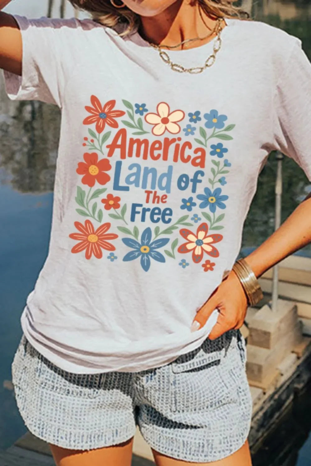 Patriotic Floral America Graphic Tee With Stretch Fabric - Southern Shores Clothing