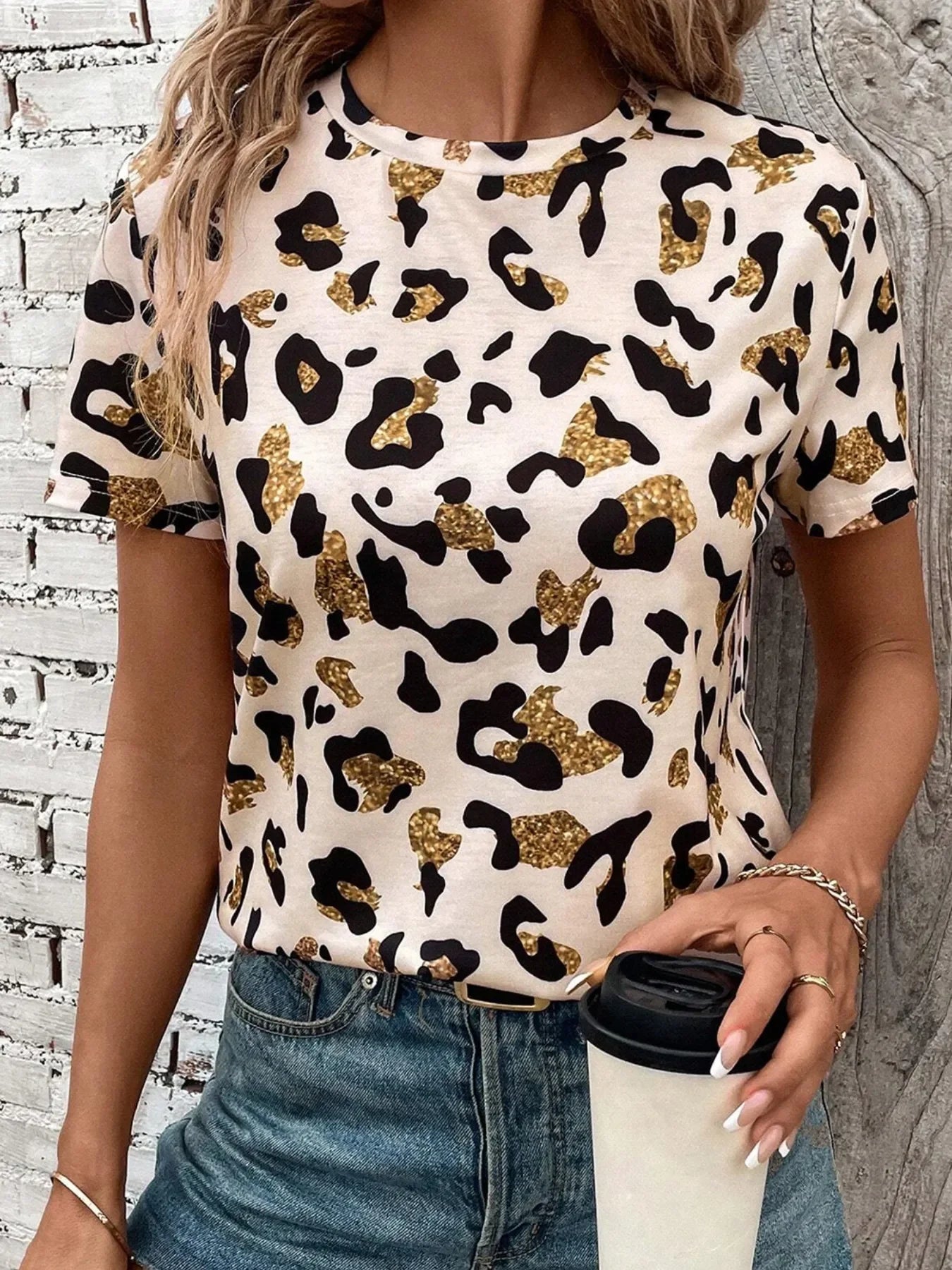 Leopard Print Slightly Stretchy Short Sleeve T Shirt - Southern Shores Clothing