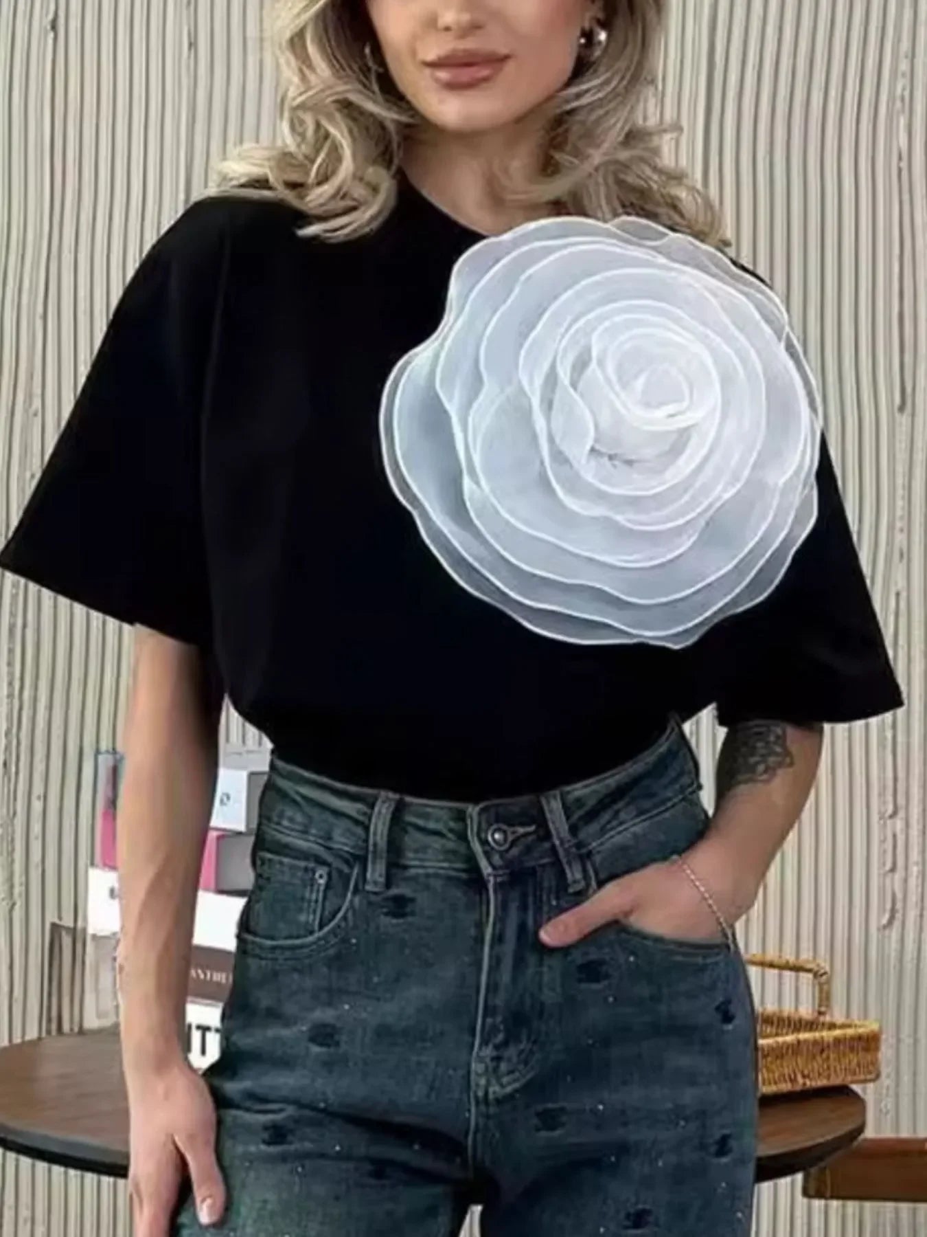 Floral Print Round Neck Short Sleeve T Shirt - Southern Shores Clothing