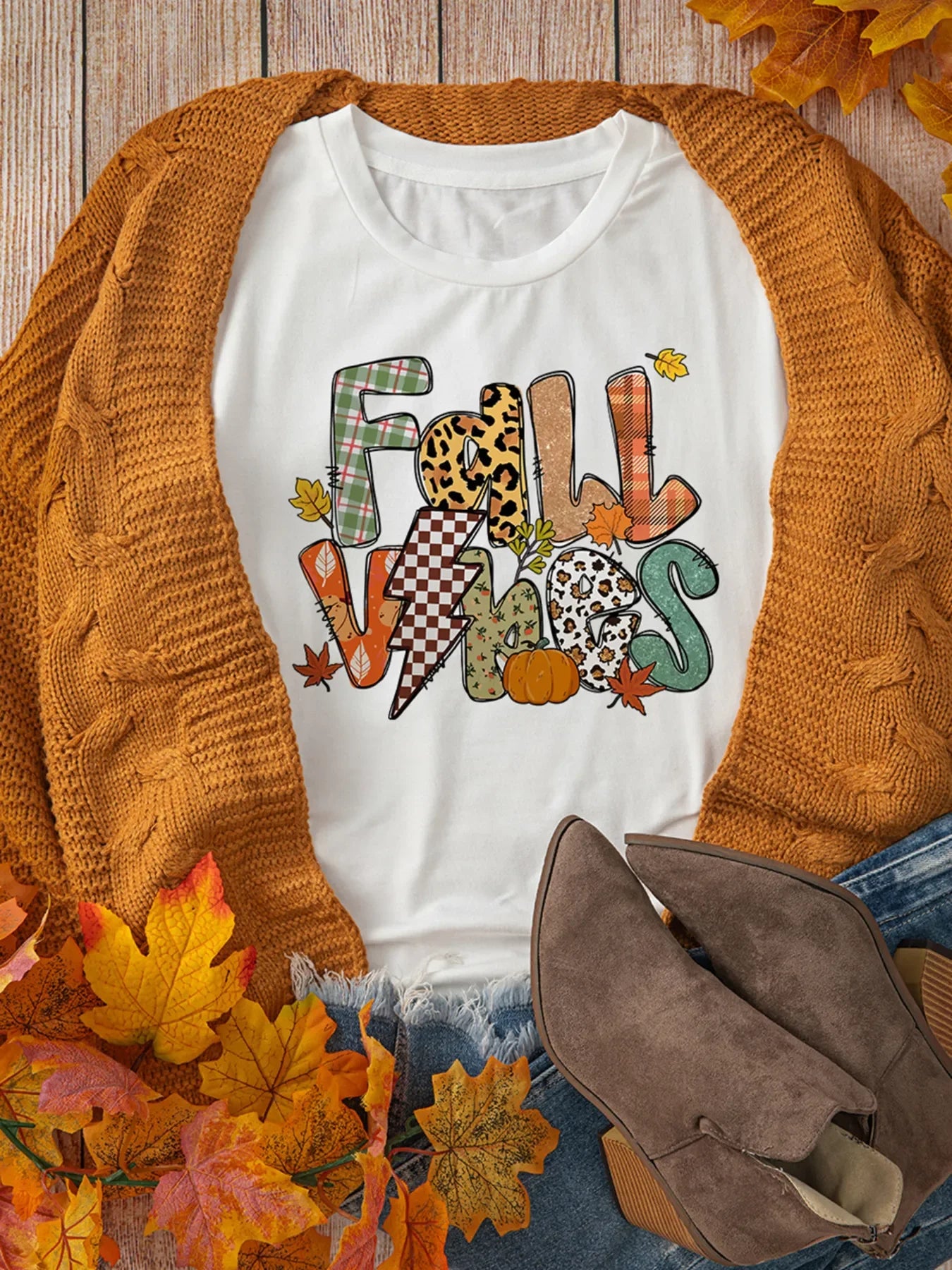 Fall Vibes Casual T Shirt With Slight Stretch Design - Southern Shores Clothing