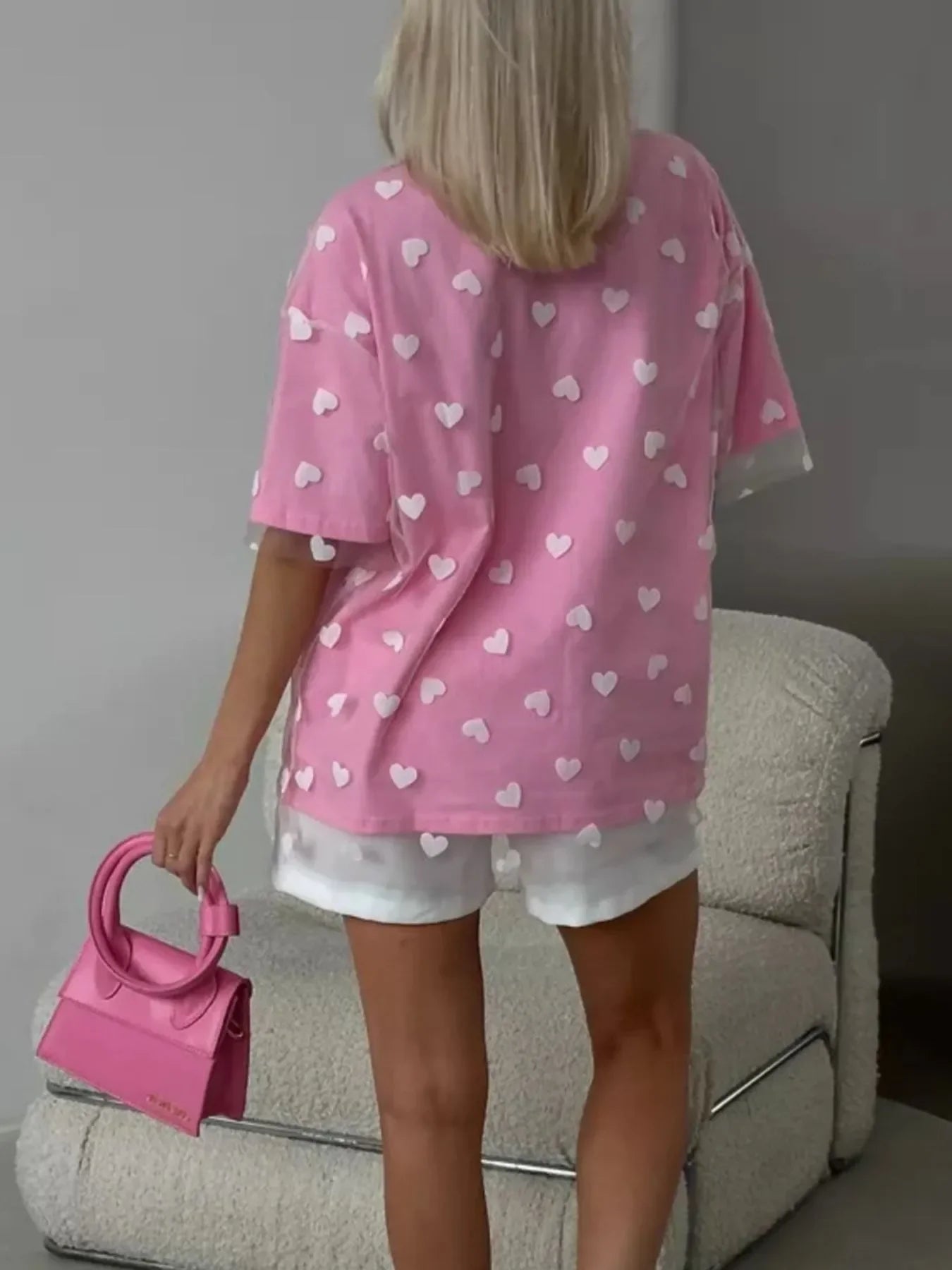 Oversized Heart Print T Shirt For Everyday Wear - Southern Shores Clothing