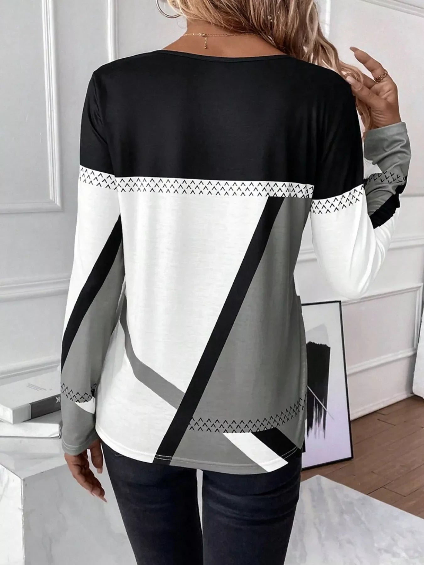 Color Block Long Sleeve T-Shirt - Southern Shores Clothing