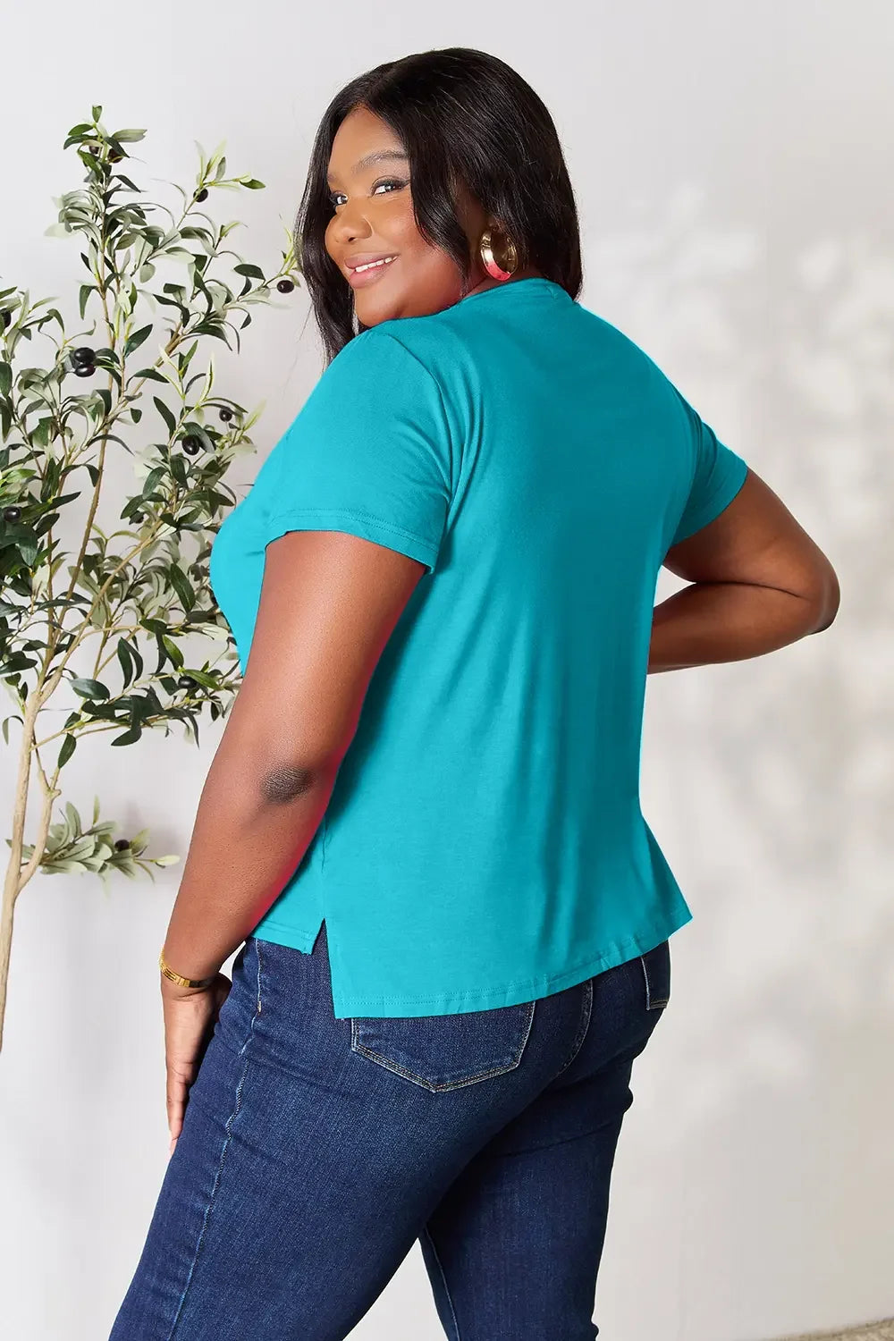 Plus Size Round Neck Short Sleeve T Shirt - Southern Shores Clothing