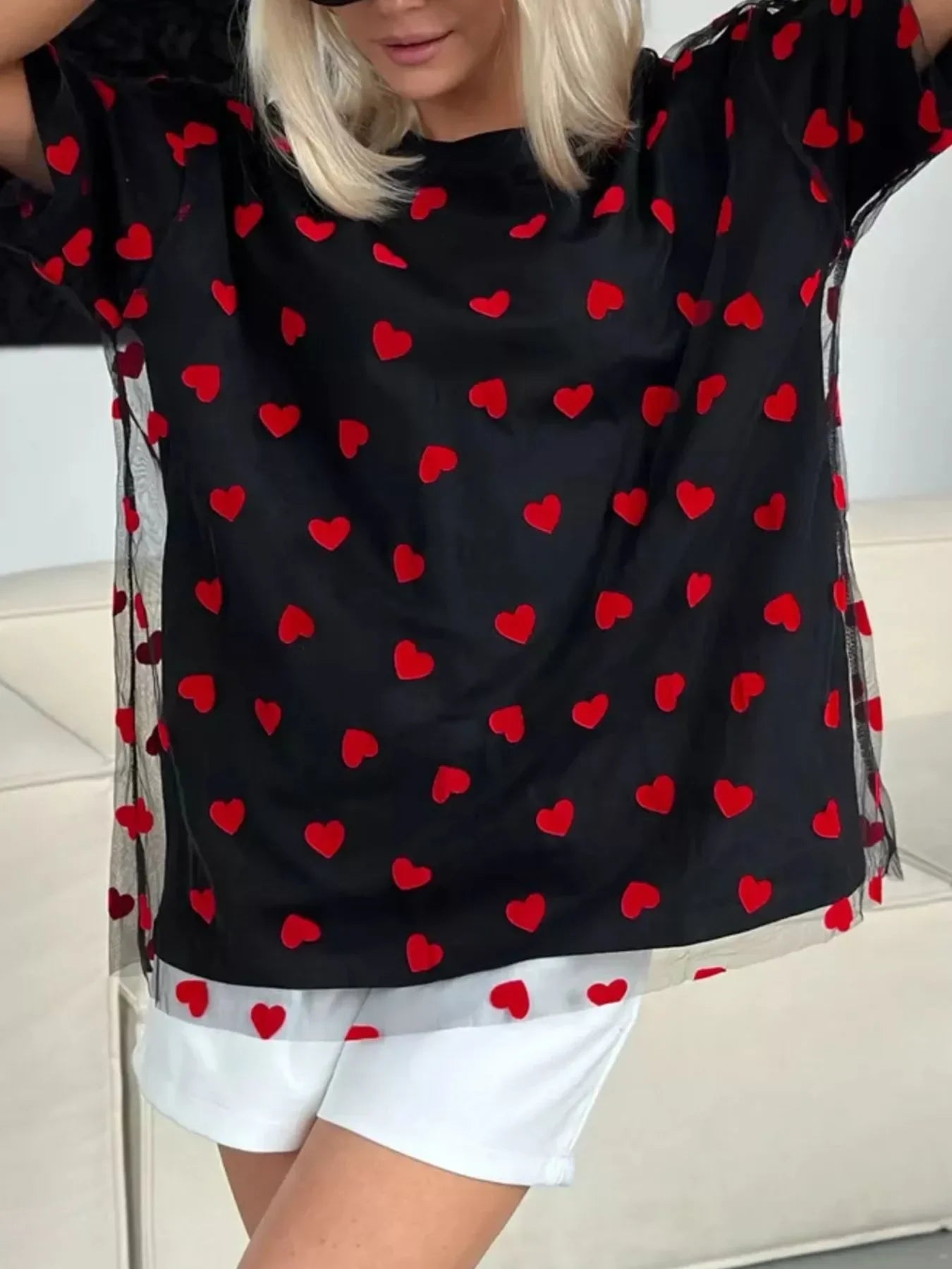 Oversized Heart Print T Shirt For Everyday Wear - Southern Shores Clothing