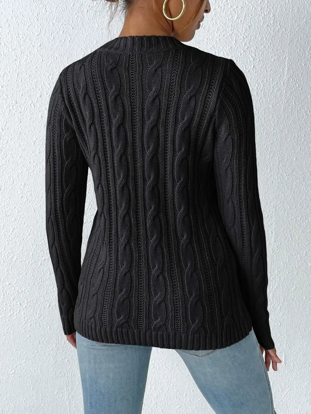 Cable Knit Round Neck Sweater With Stretch - Southern Shores Clothing