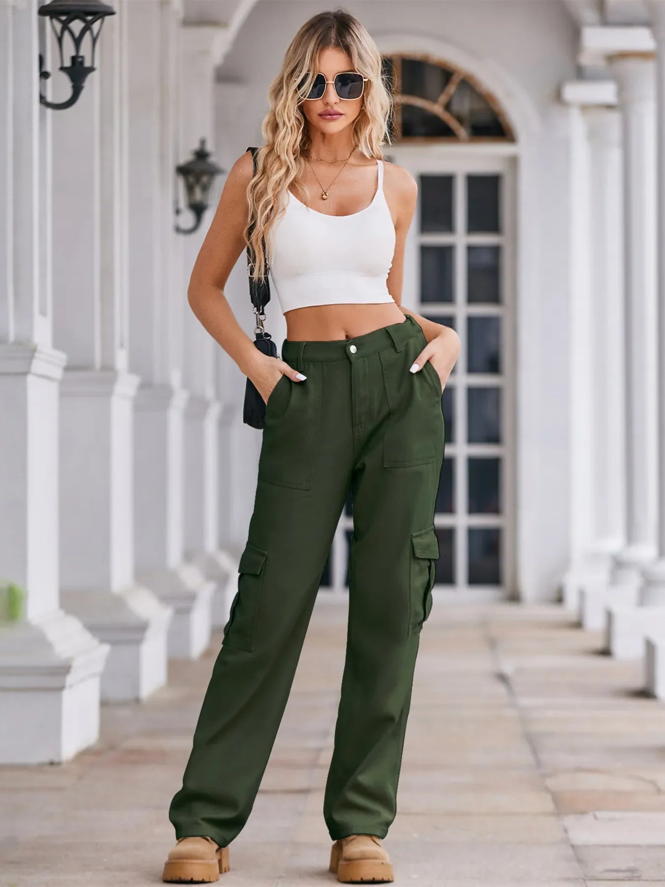 High-Waisted Stretch Cargo Jeans With Pockets - Southern Shores Clothing