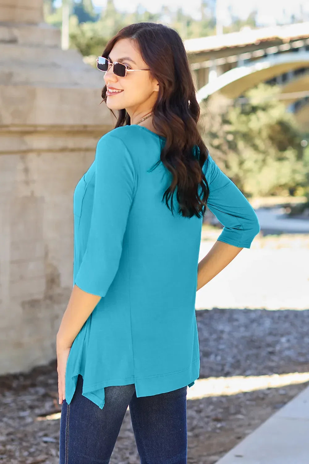 Pocketed Round Neck T Shirt With Classic Fit Rayon Spandex - Southern Shores Clothing