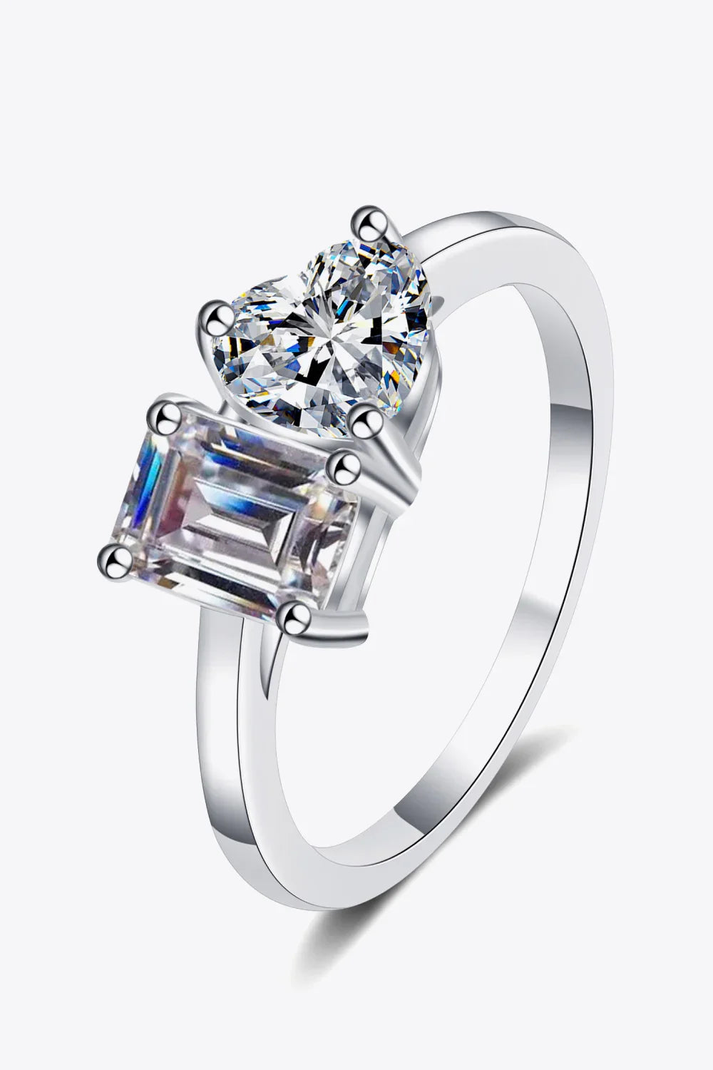 Rhodium-Plated Minimalist 2 Carat Moissanite Ring - Southern Shores Clothing