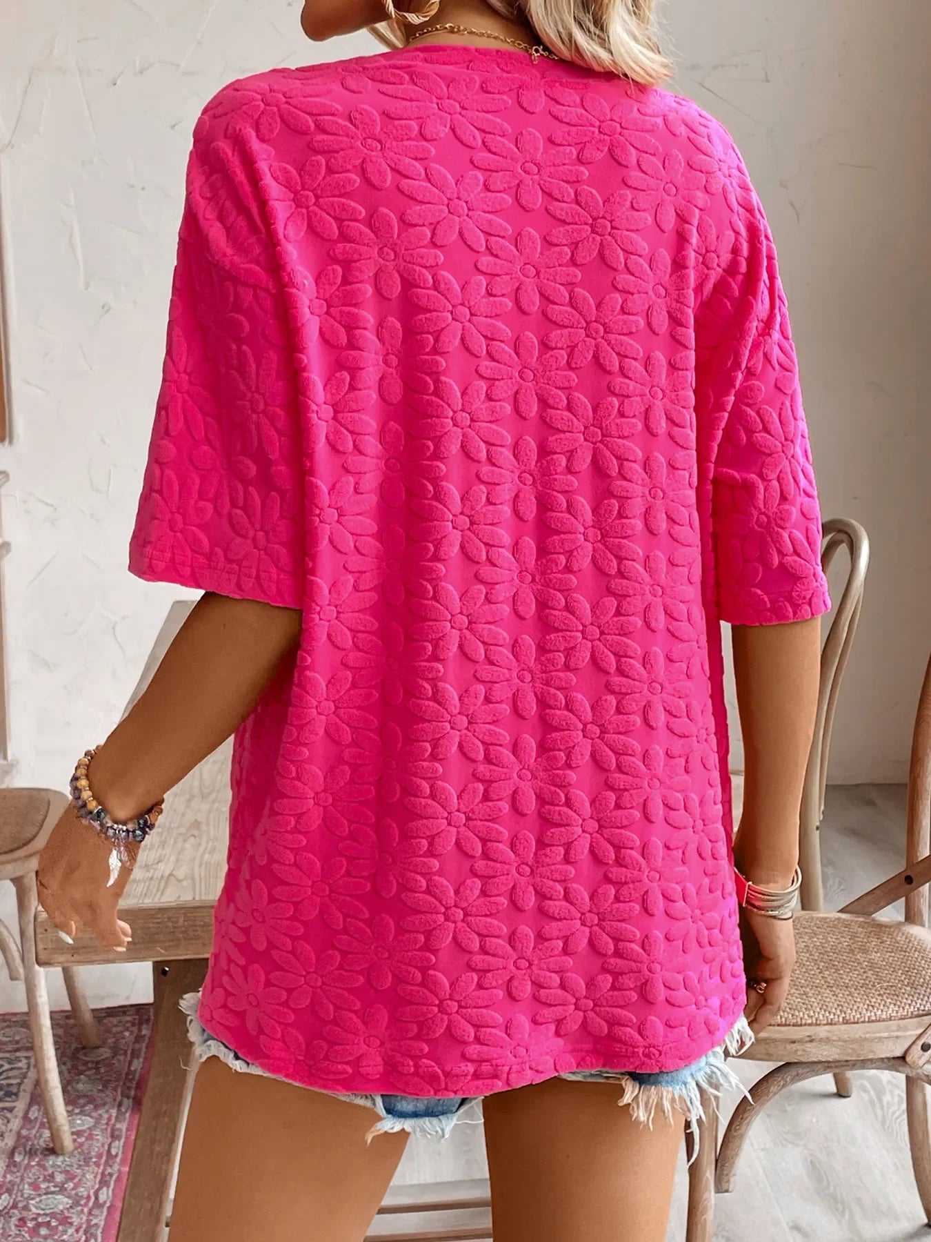 Textured Round Neck Oversized T Shirt With Stretchy Fabric - Southern Shores Clothing