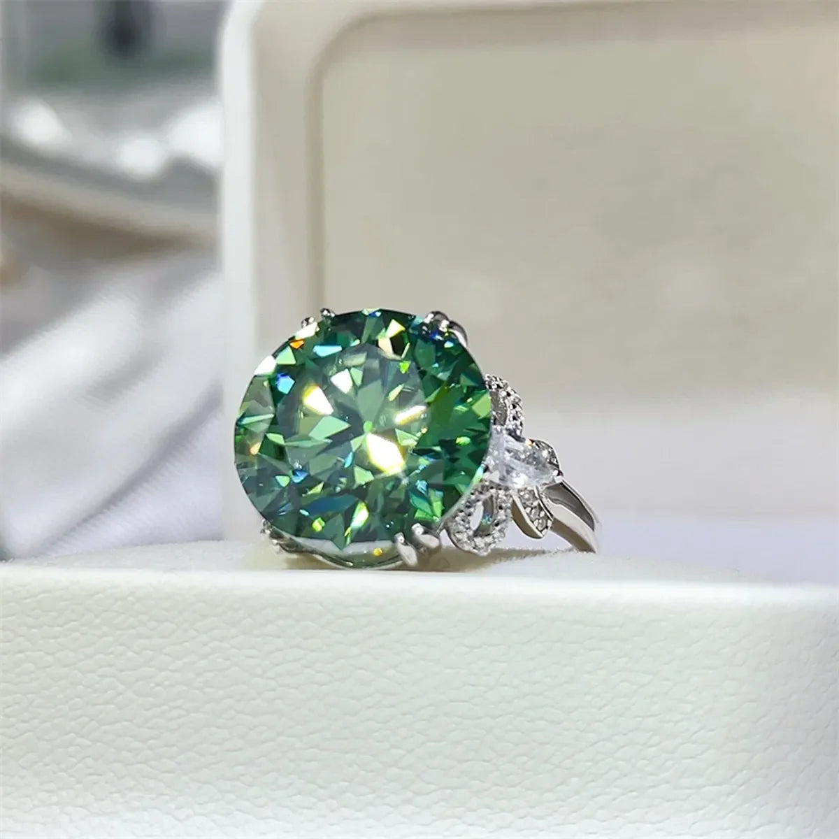 10 Carat Moissanite Platinum Plated Sterling Silver Ring - Southern Shores Clothing