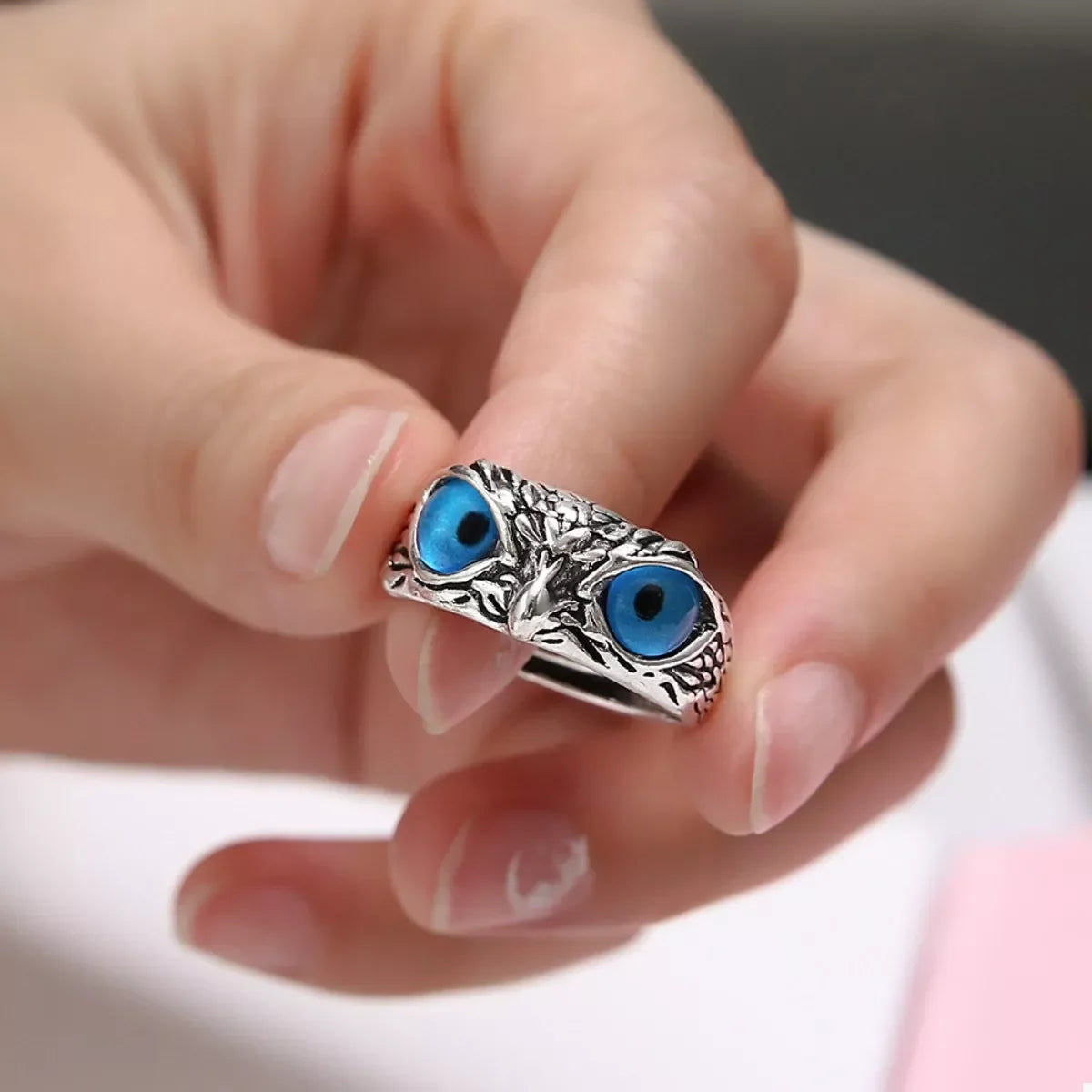 Owl Eyes Silver Plated Ring With Resin Accents - Southern Shores Clothing