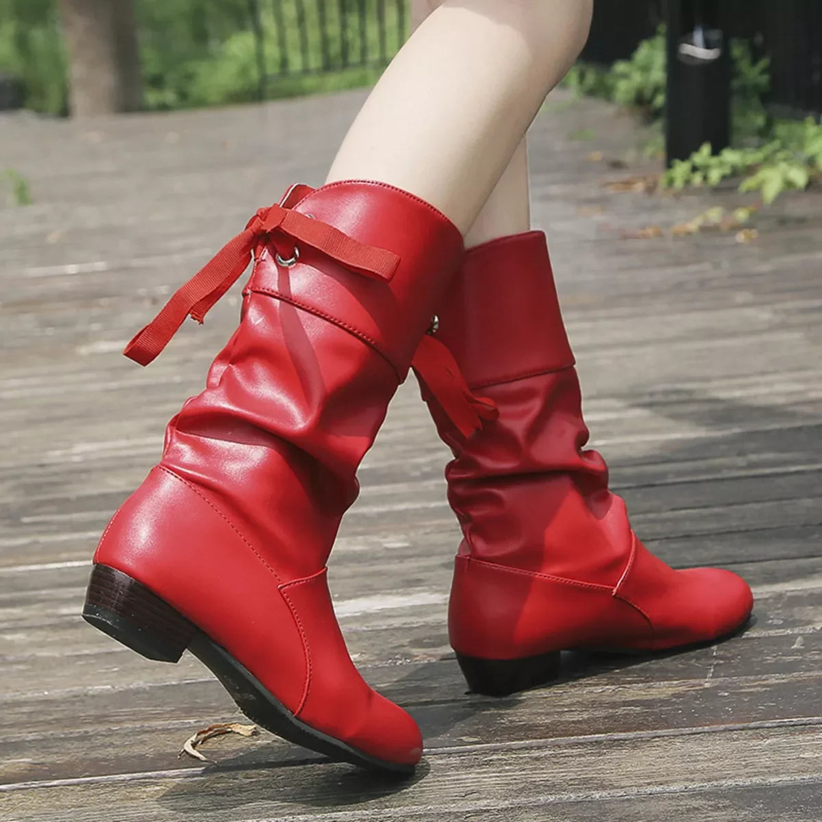 Round Toe Block Heels Boots With Low Heels