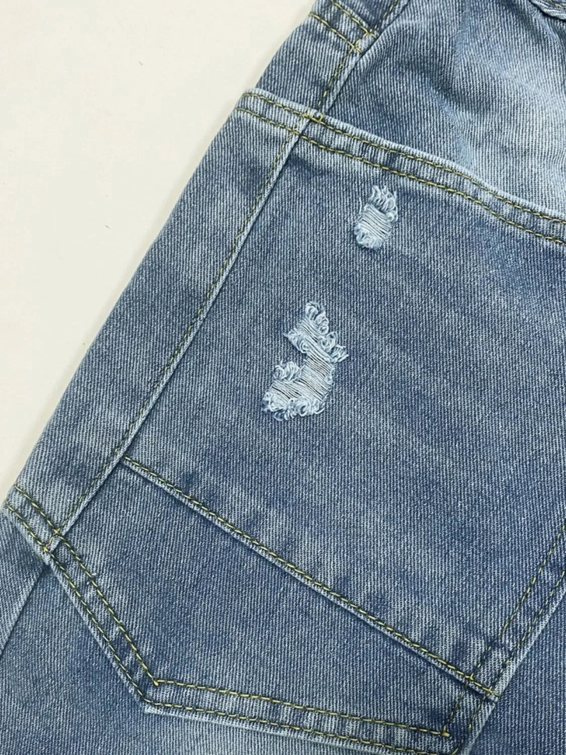Coastal Distressed Denim Jeans With Pockets - Southern Shores Clothing