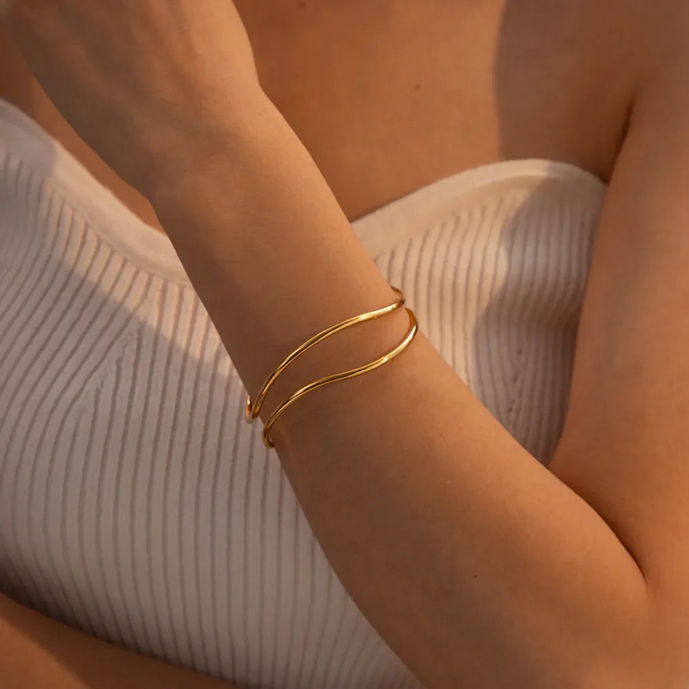 Minimalist 18K Gold Plated Stainless Steel Cuff Bracelet - Southern Shores Clothing