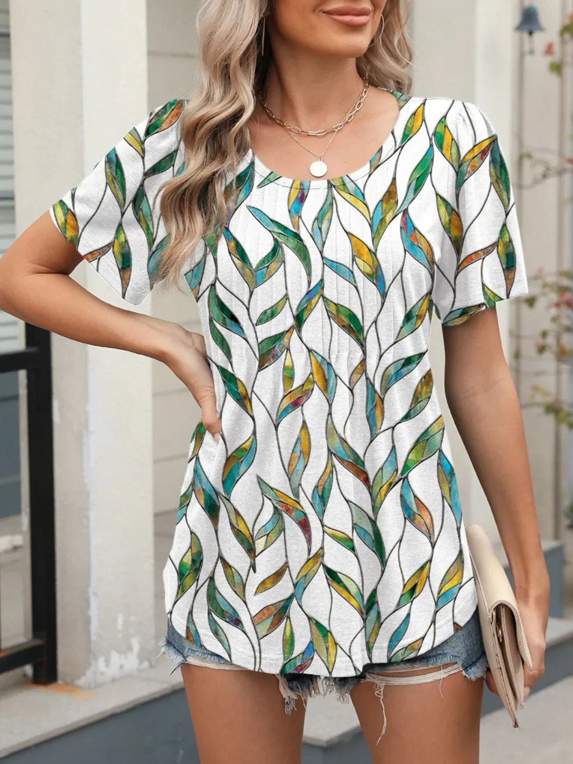 Floral Print Round Neck Short Sleeve T Shirt With Stretch - Southern Shores Clothing