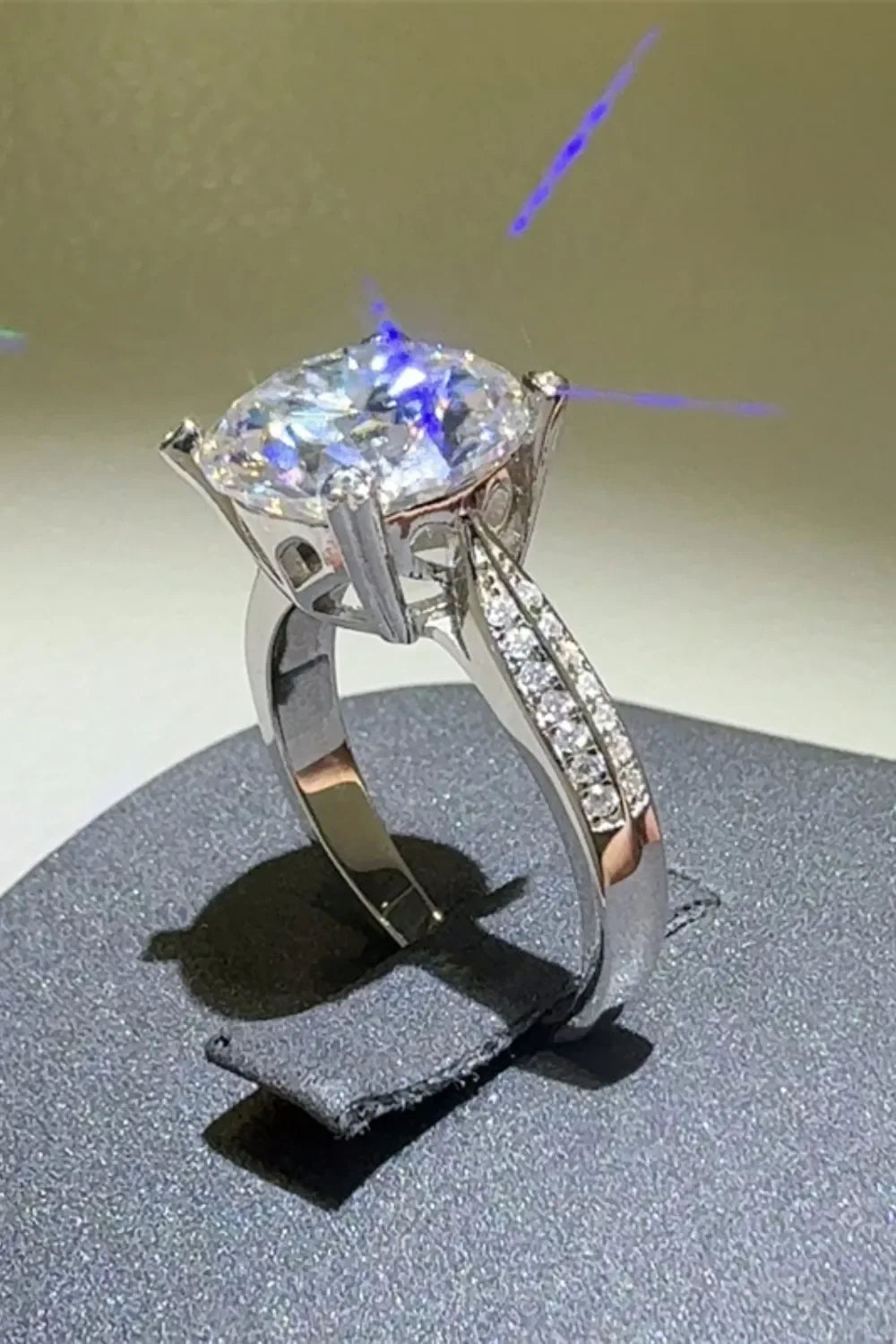 Six Prong Center Moissanite Sterling Silver Ring - Southern Shores Clothing