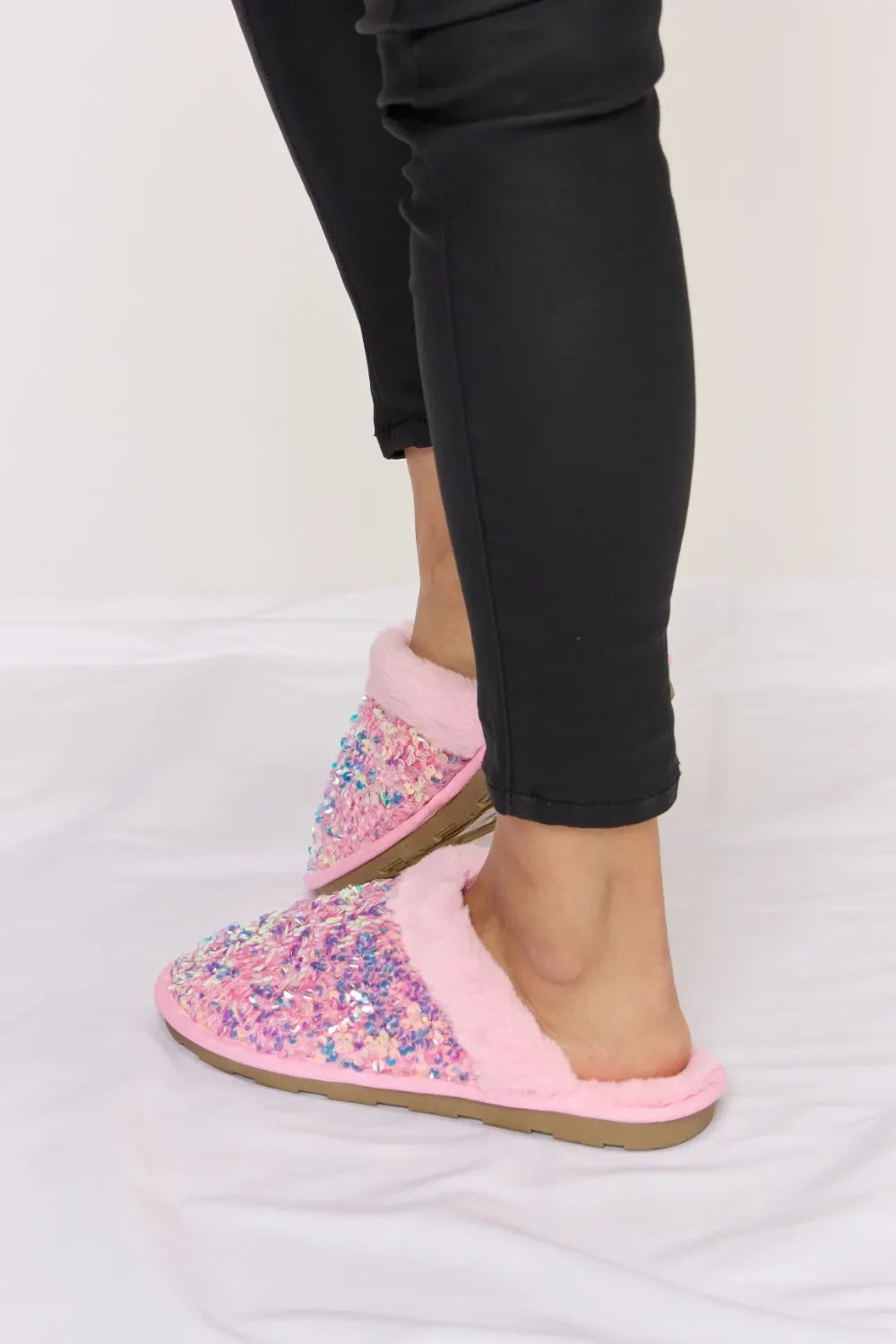 Sequin Plush Slippers With Round Toe And Soft Lining - Southern Shores Clothing