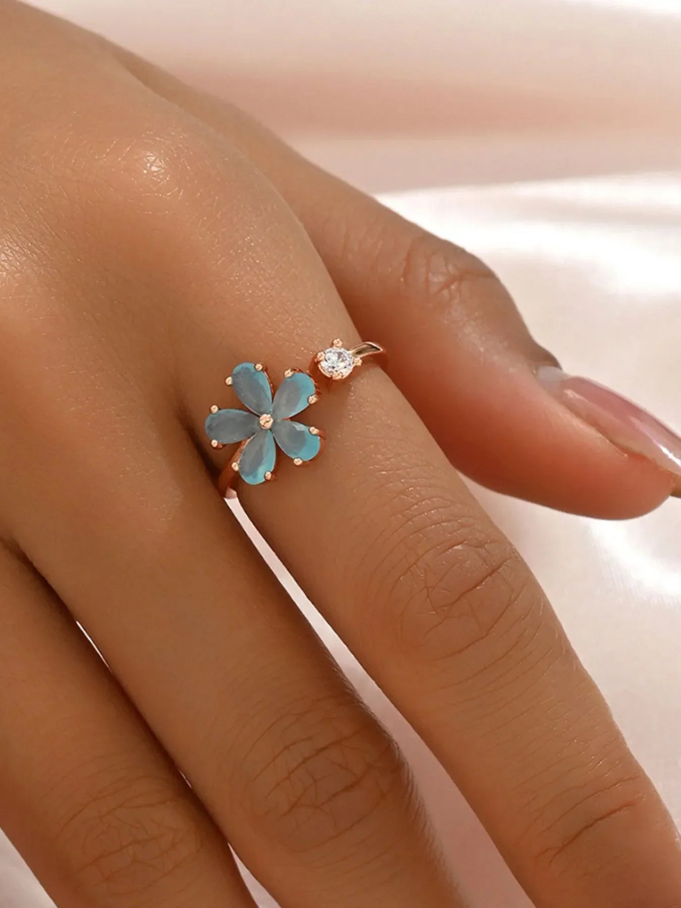 18K Gold Plated Stainless Steel Zircon Flower Ring - Southern Shores Clothing