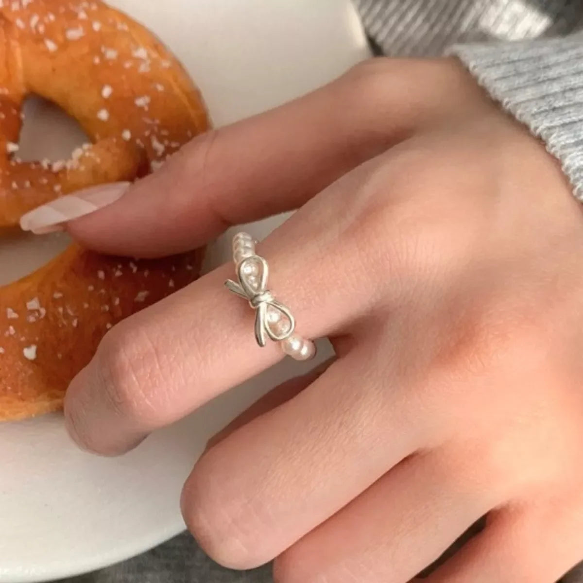 Bow Pearl Beaded Ring With Silver Bow Band
