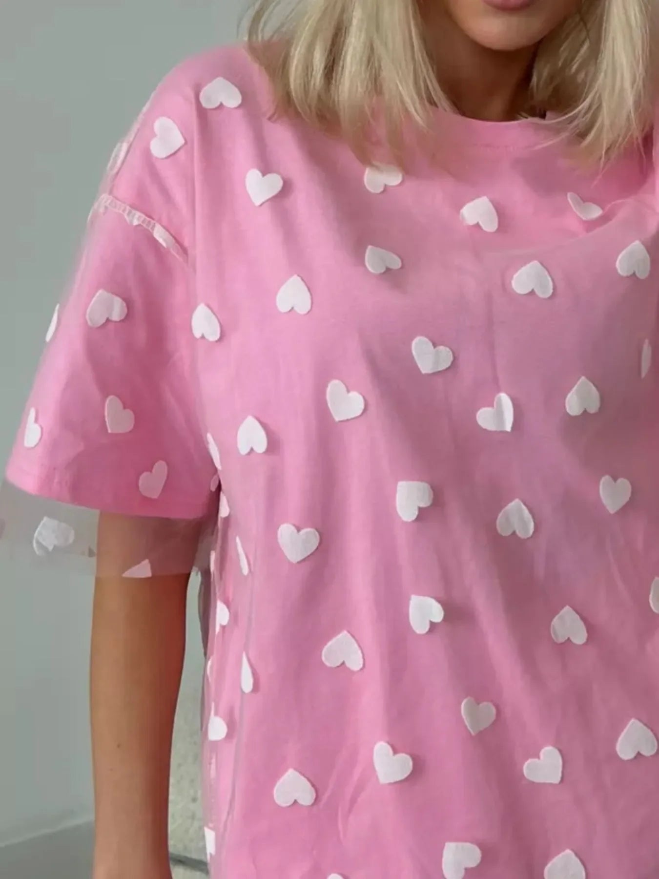 Oversized Heart Print T Shirt For Everyday Wear - Southern Shores Clothing