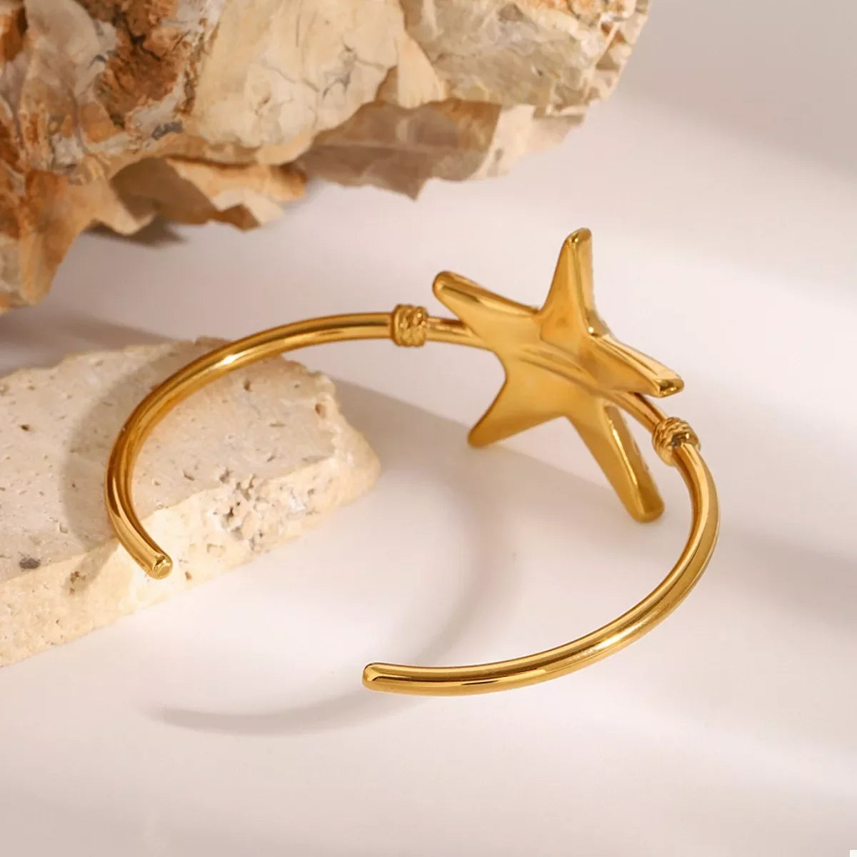 18K Gold-Plated Starfish Open Bracelet Stainless Steel - Southern Shores Clothing