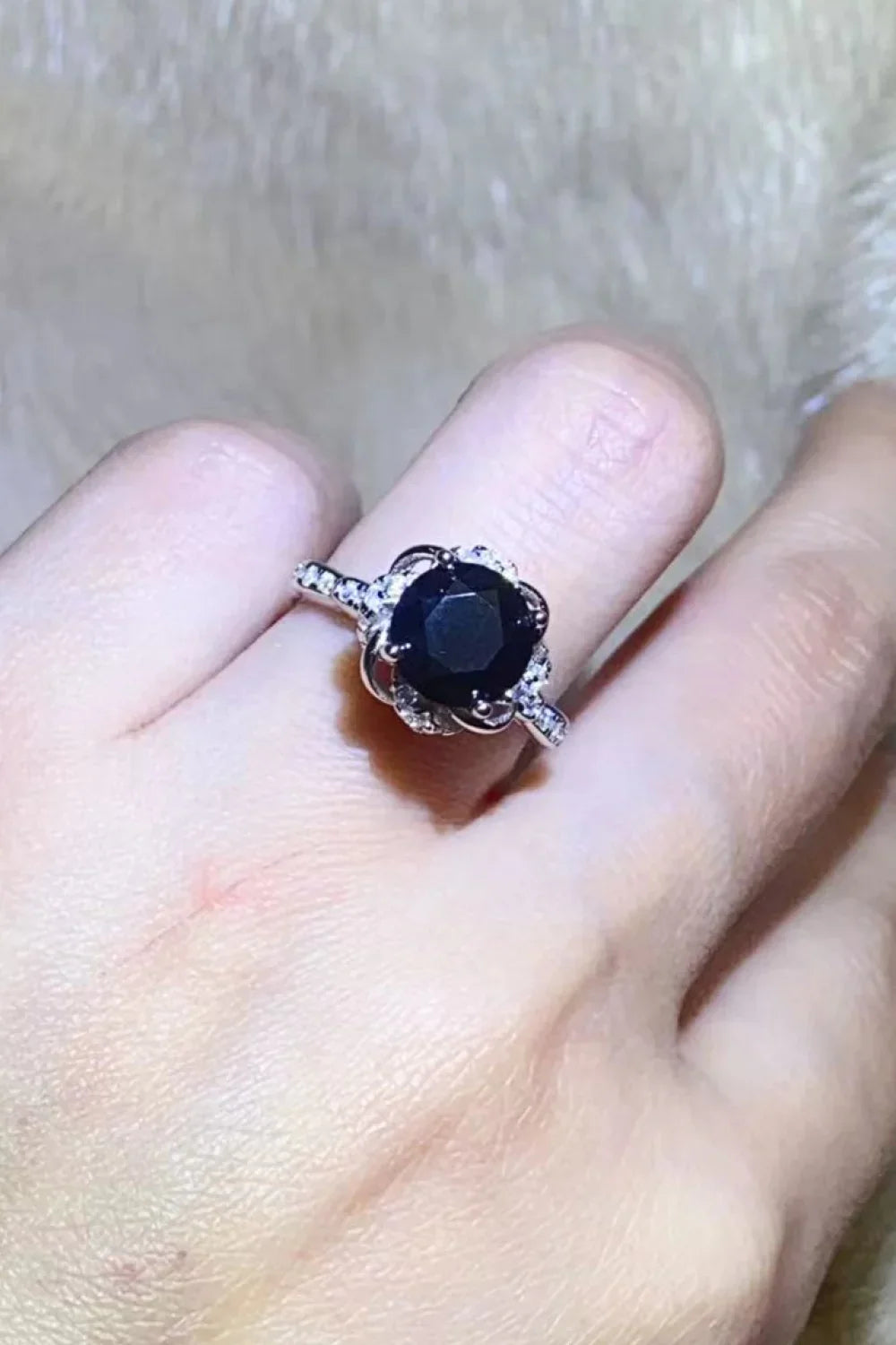 Minimalist 2 Carat Black Moissanite Floral Ring - Southern Shores Clothing