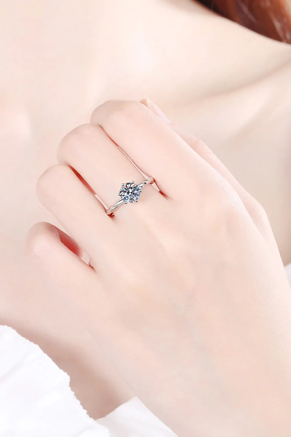 1 Carat Moissanite Sterling Silver Twisted Ring - Southern Shores Clothing