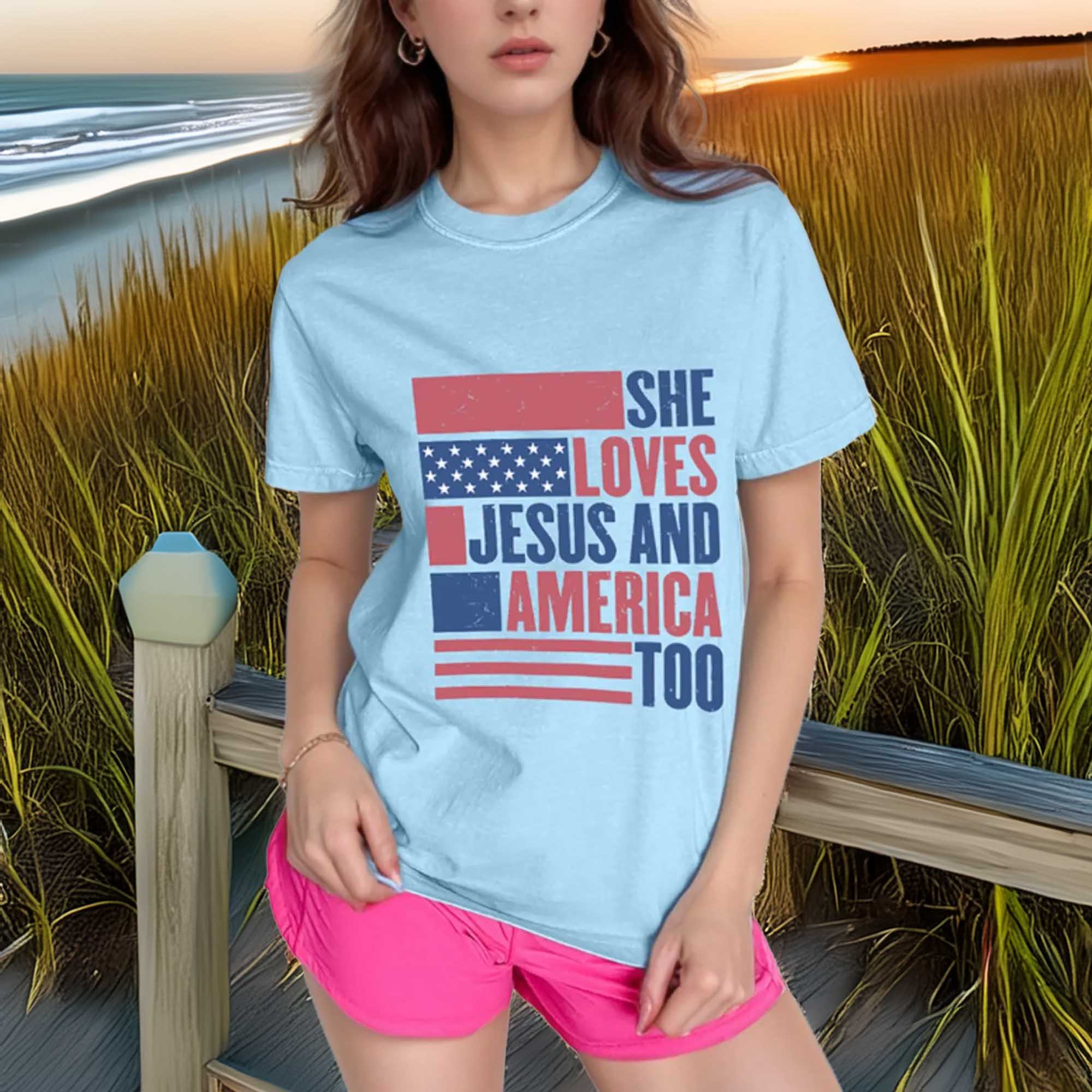 Women's Patriotic US Flag Round Neck Short Sleeve T-Shirt