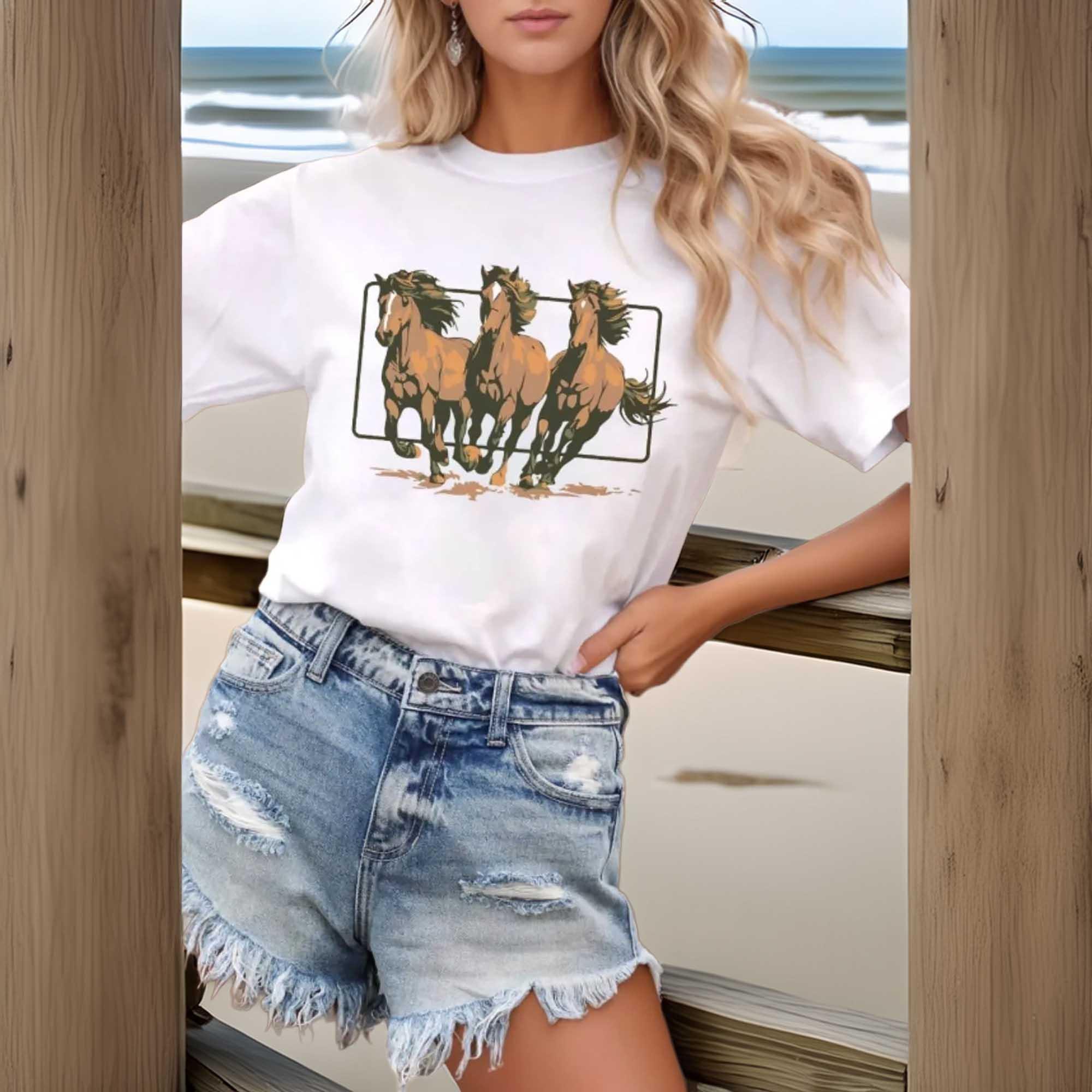 Texas Horse Graphic Cuffed Sleeve T Shirt - Southern Shores Clothing